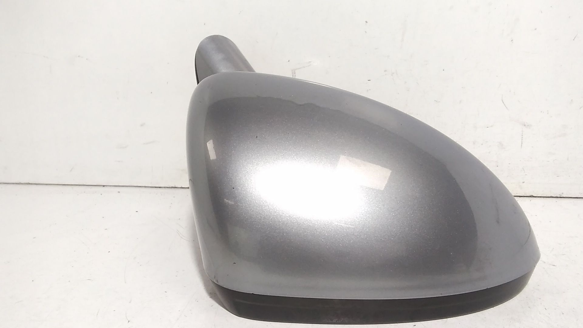 Retrovisore Est. Destro Usato