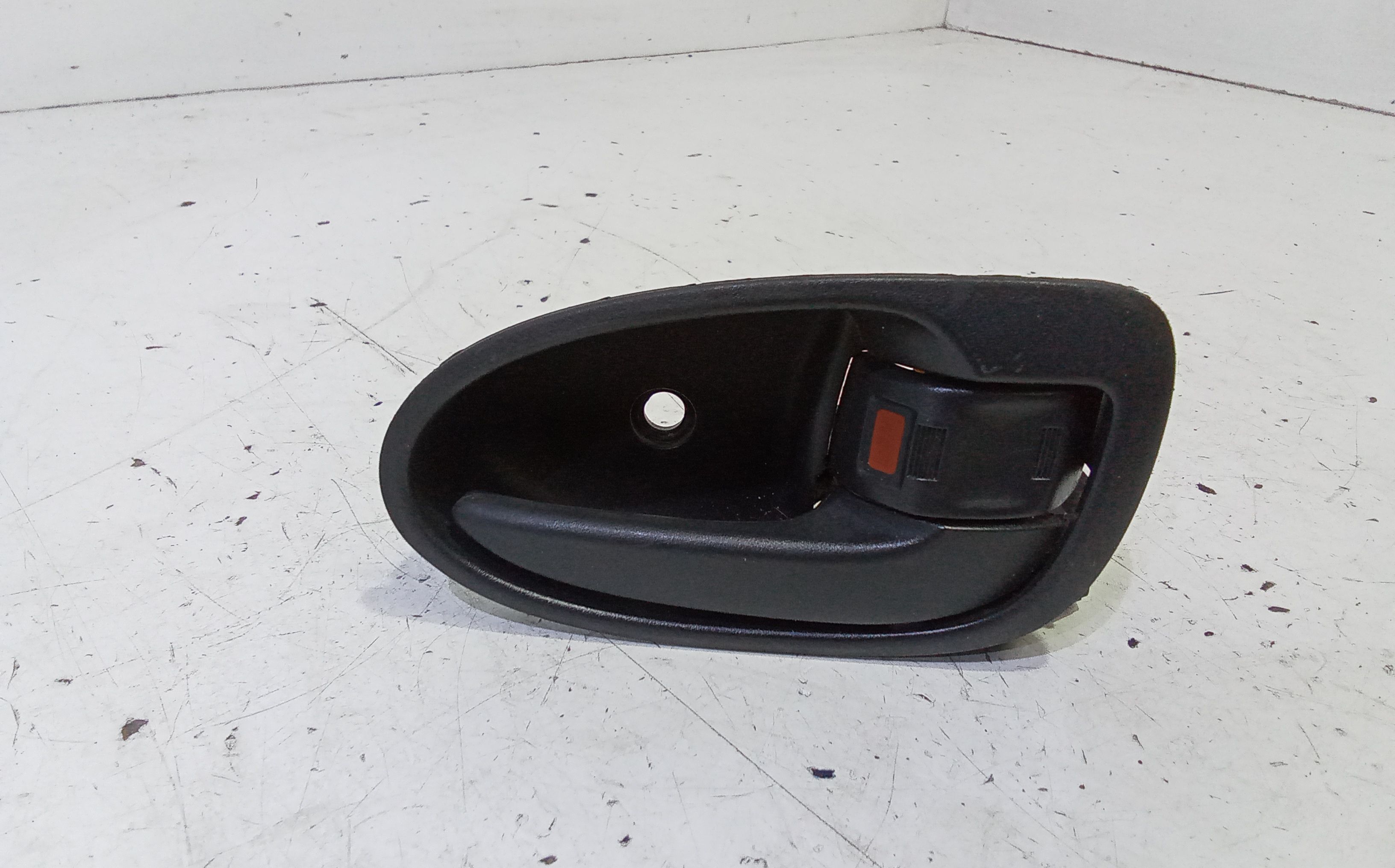 Maniglia Int. Apertura Porta Post. Destro 6920552070B1 Usato