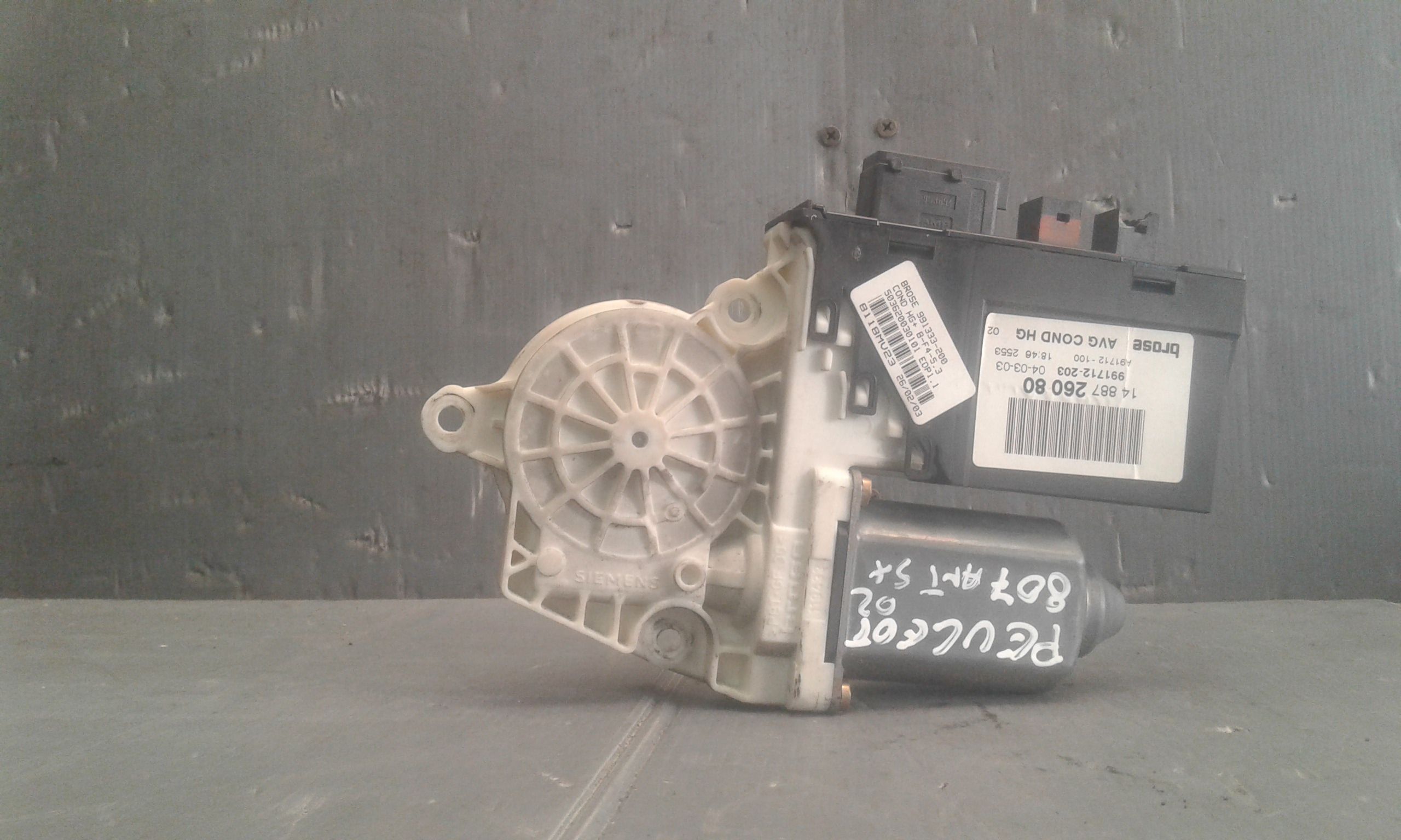 Motorino Alzacristallo Porta Ant. Sinistro 9221AE Usato