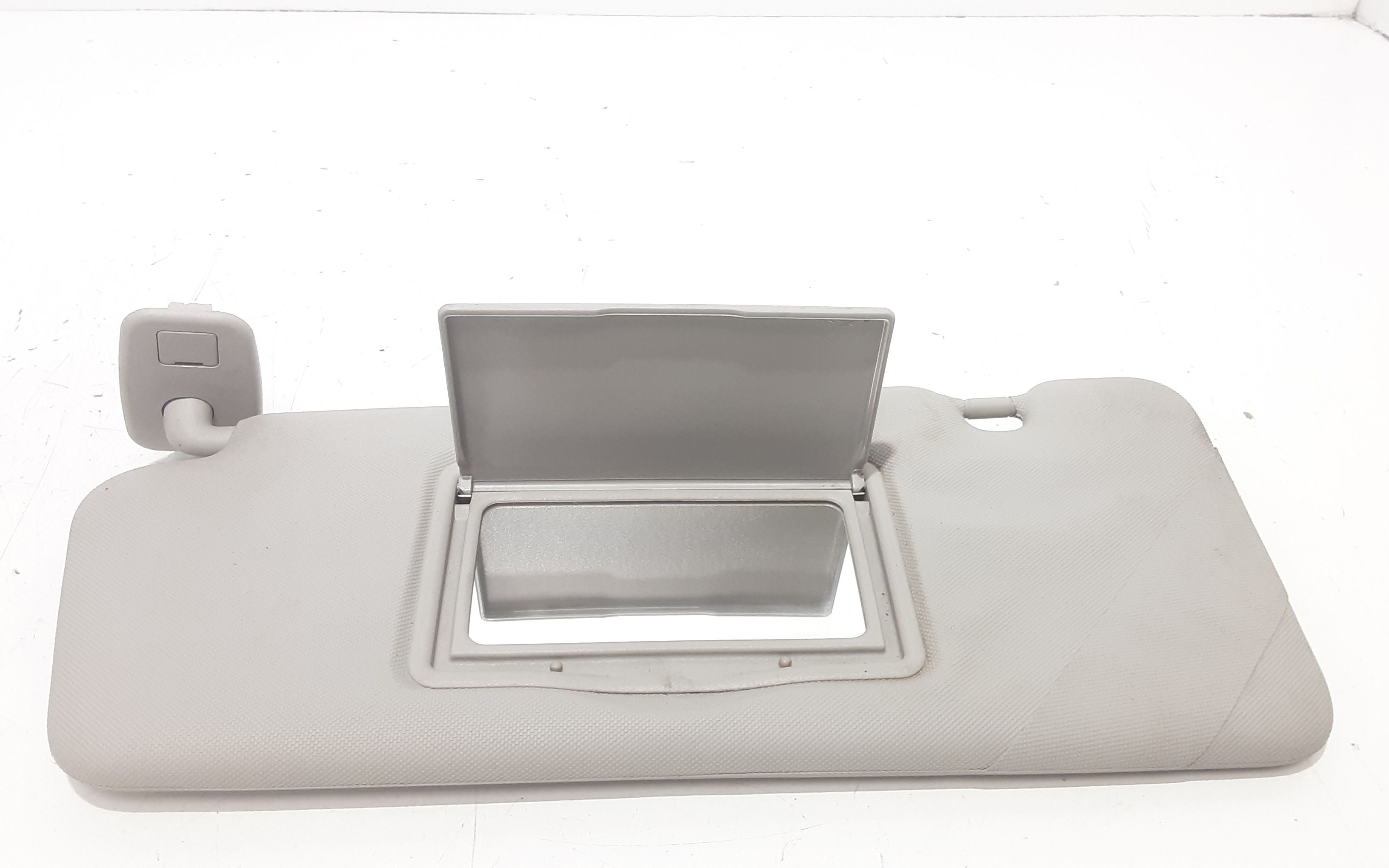 Aletta Parasole Parabrezza Destro 964001360R Usato