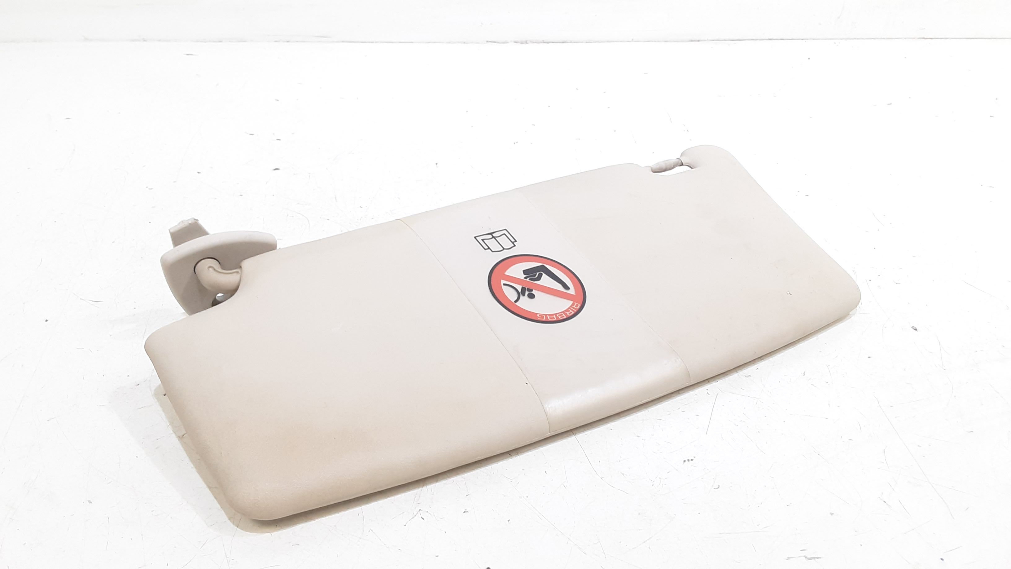 Aletta Parasole Parabrezza Destro 735407871 Usato