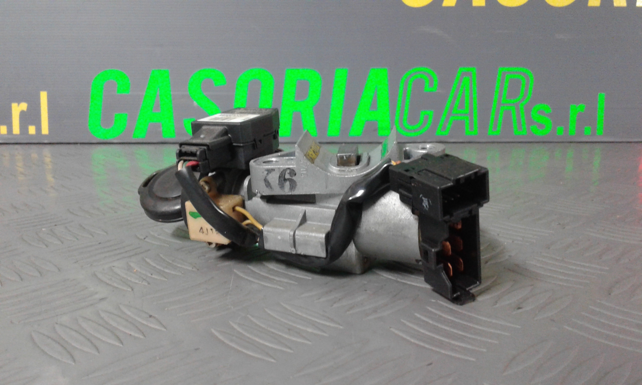 Commutatore Avviamento Con Cilindretti Serrature Usato