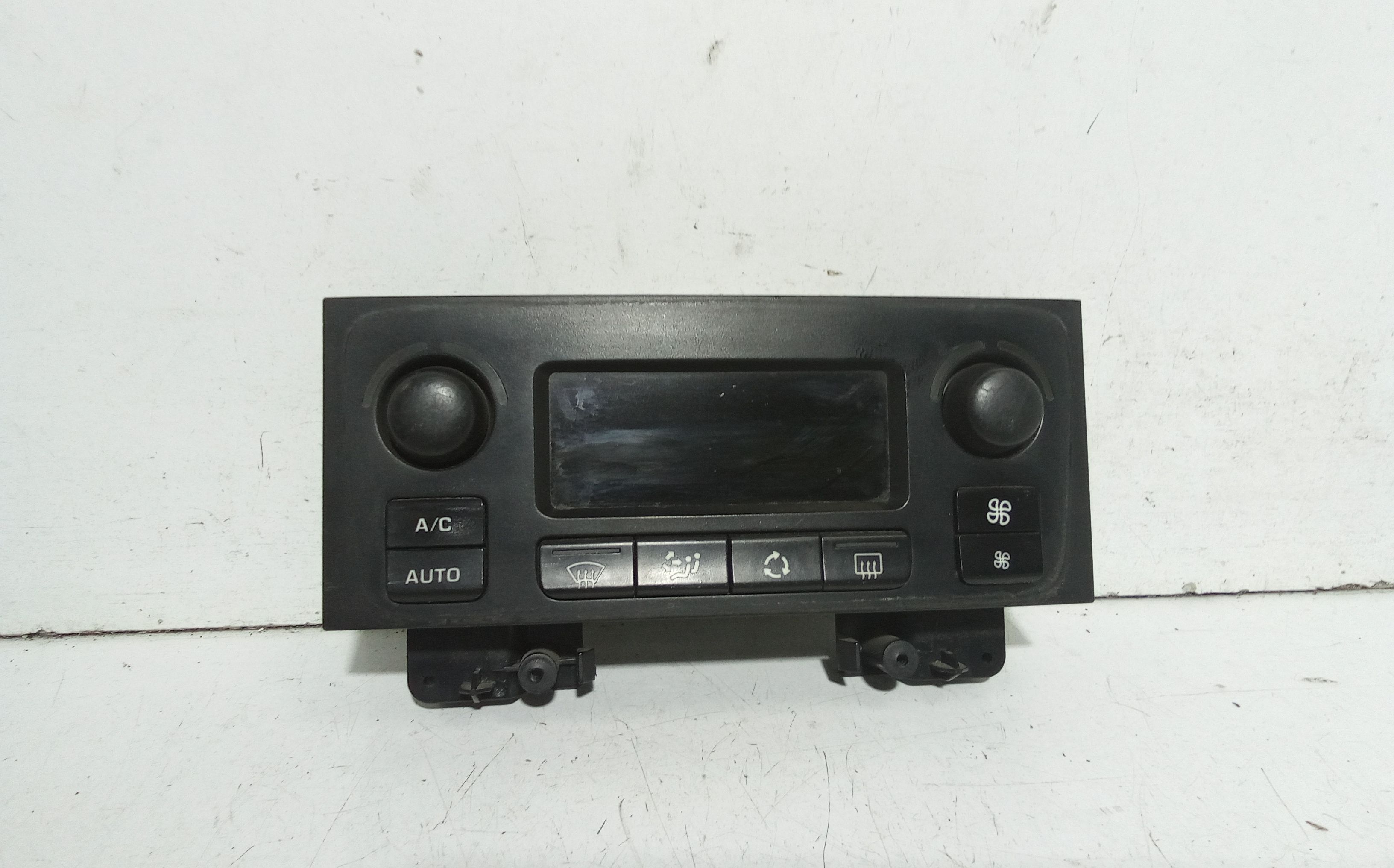 Blocco Comando Climatizzazione 6451SN Usato