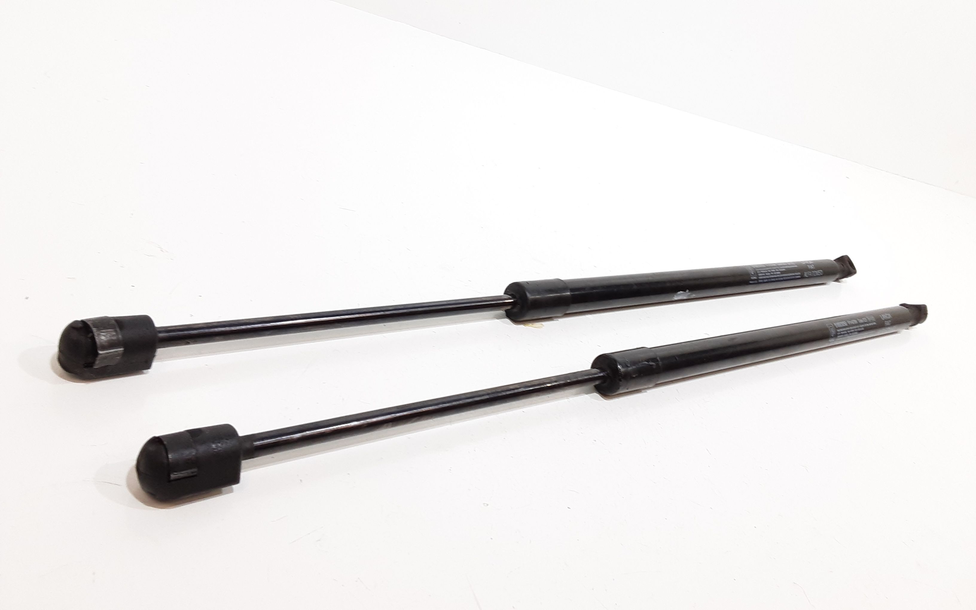 Cerniera Cofano Post. Destro Usato