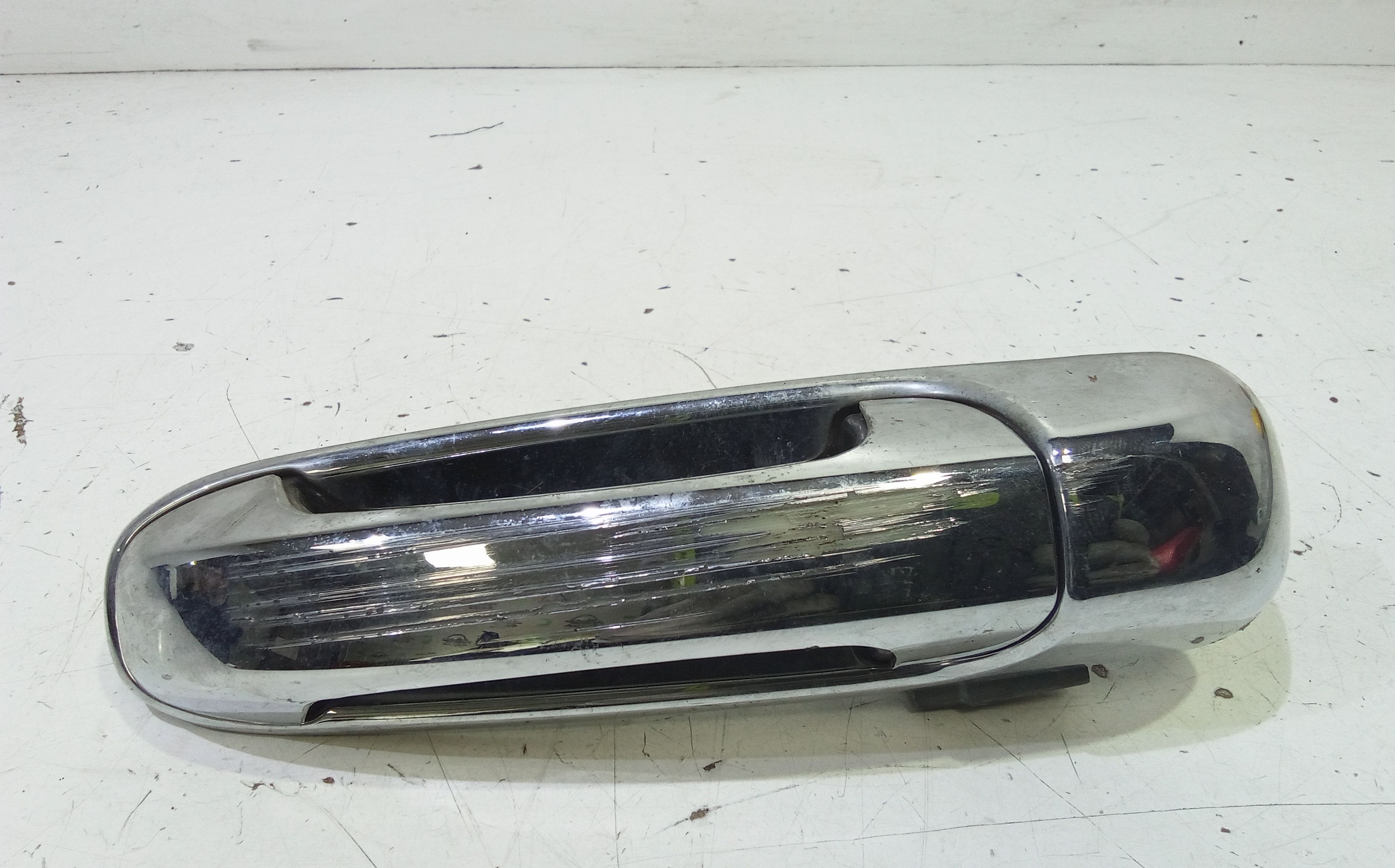 Maniglia Porta Ant. Destro K55135636AC Usato