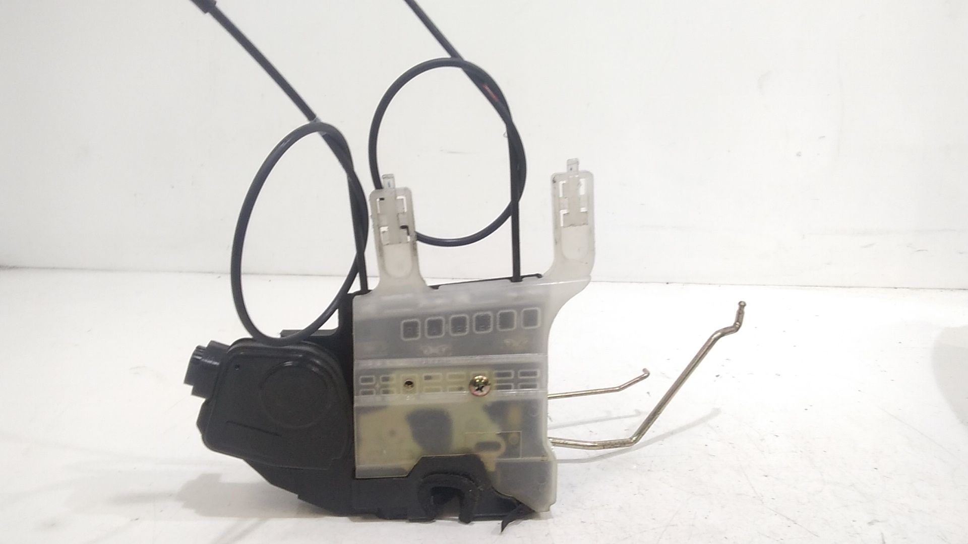 Serratura Porta Ant. Destro 813202E000 Usato