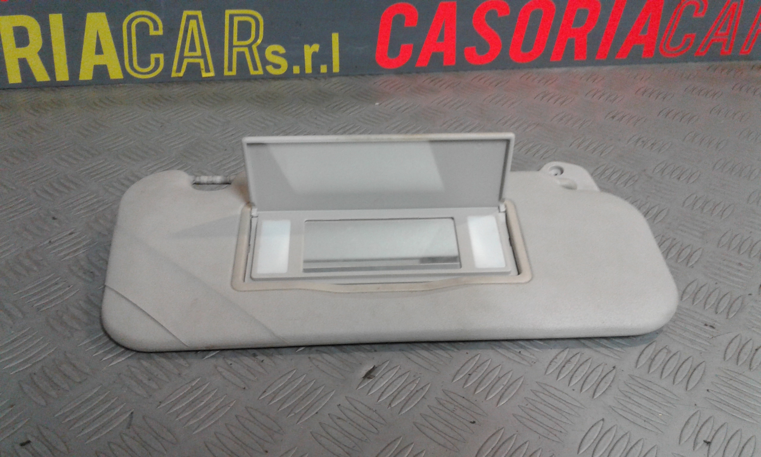 Aletta Parasole Parabrezza Destro Usato