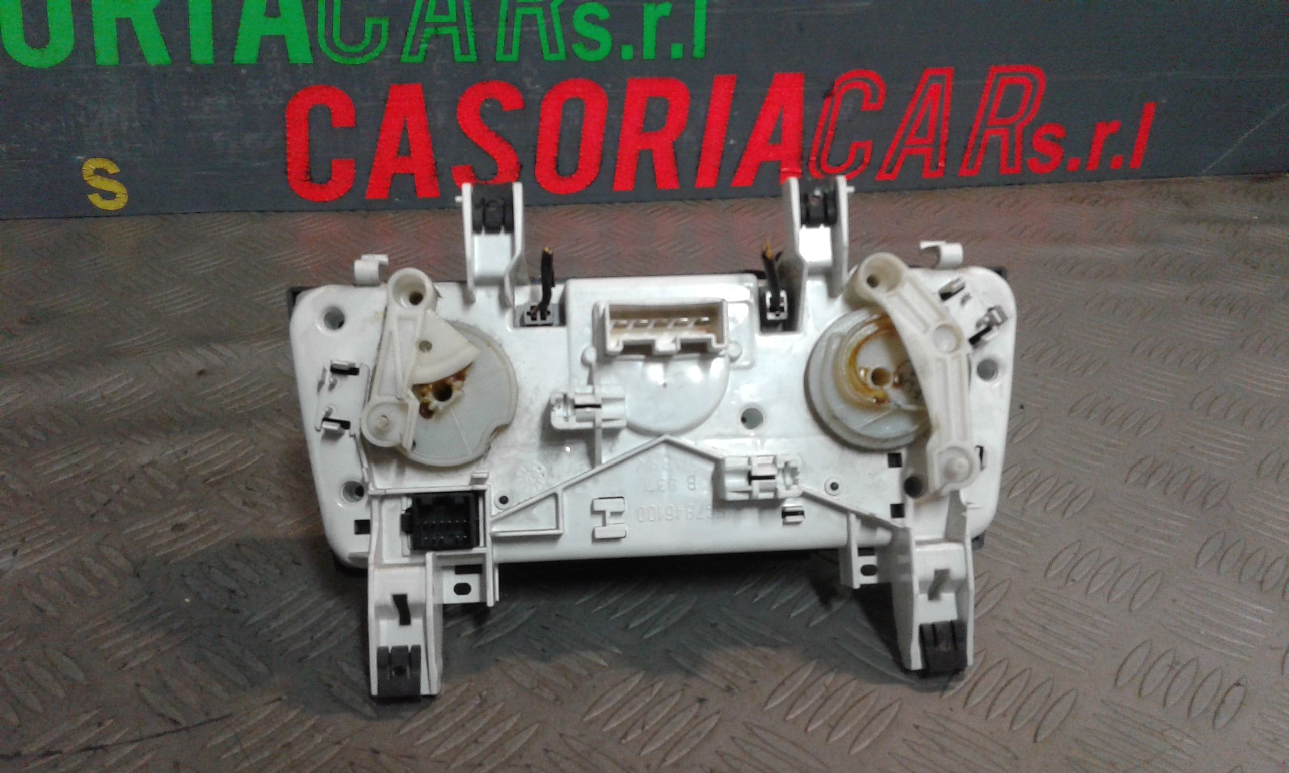 Blocco Comando Climatizzazione 77364380 Usato