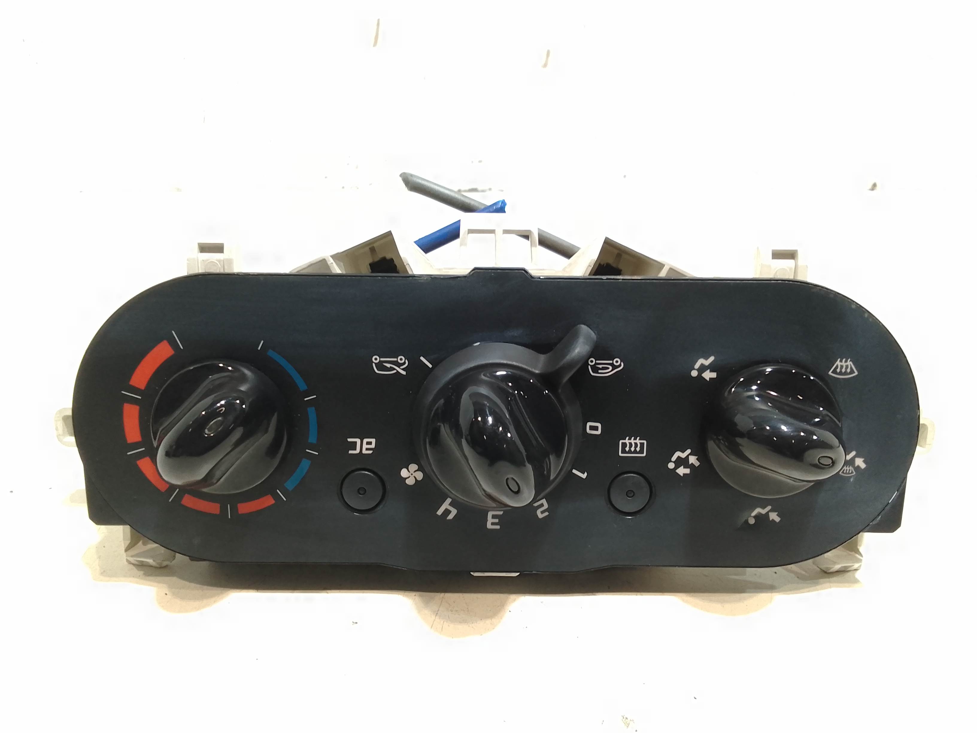 Blocco Comando Climatizzazione 7701067953 Usato