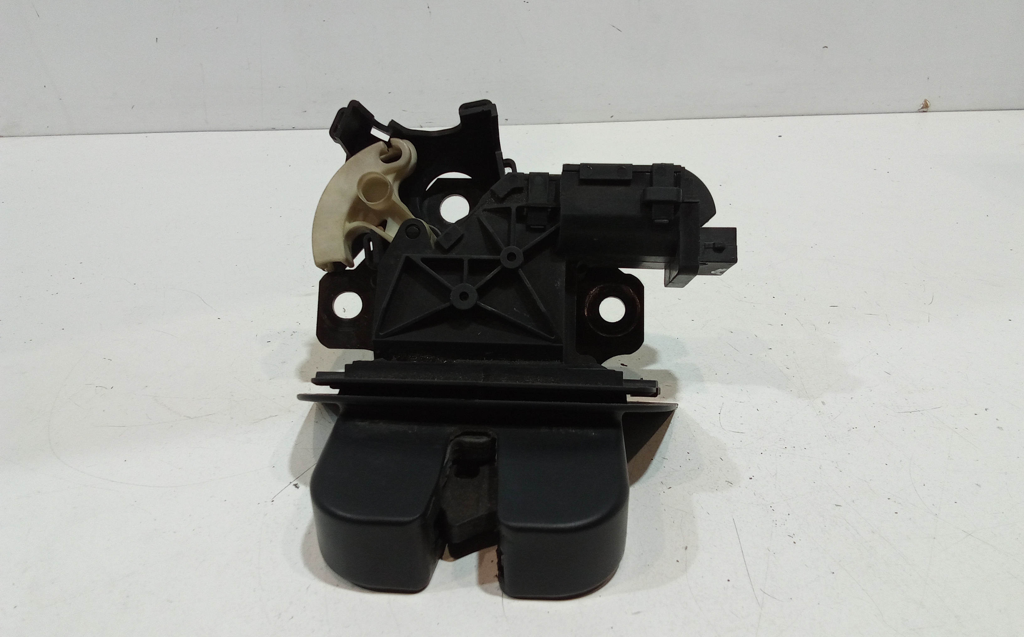 Serratura Cofano Post. Usato