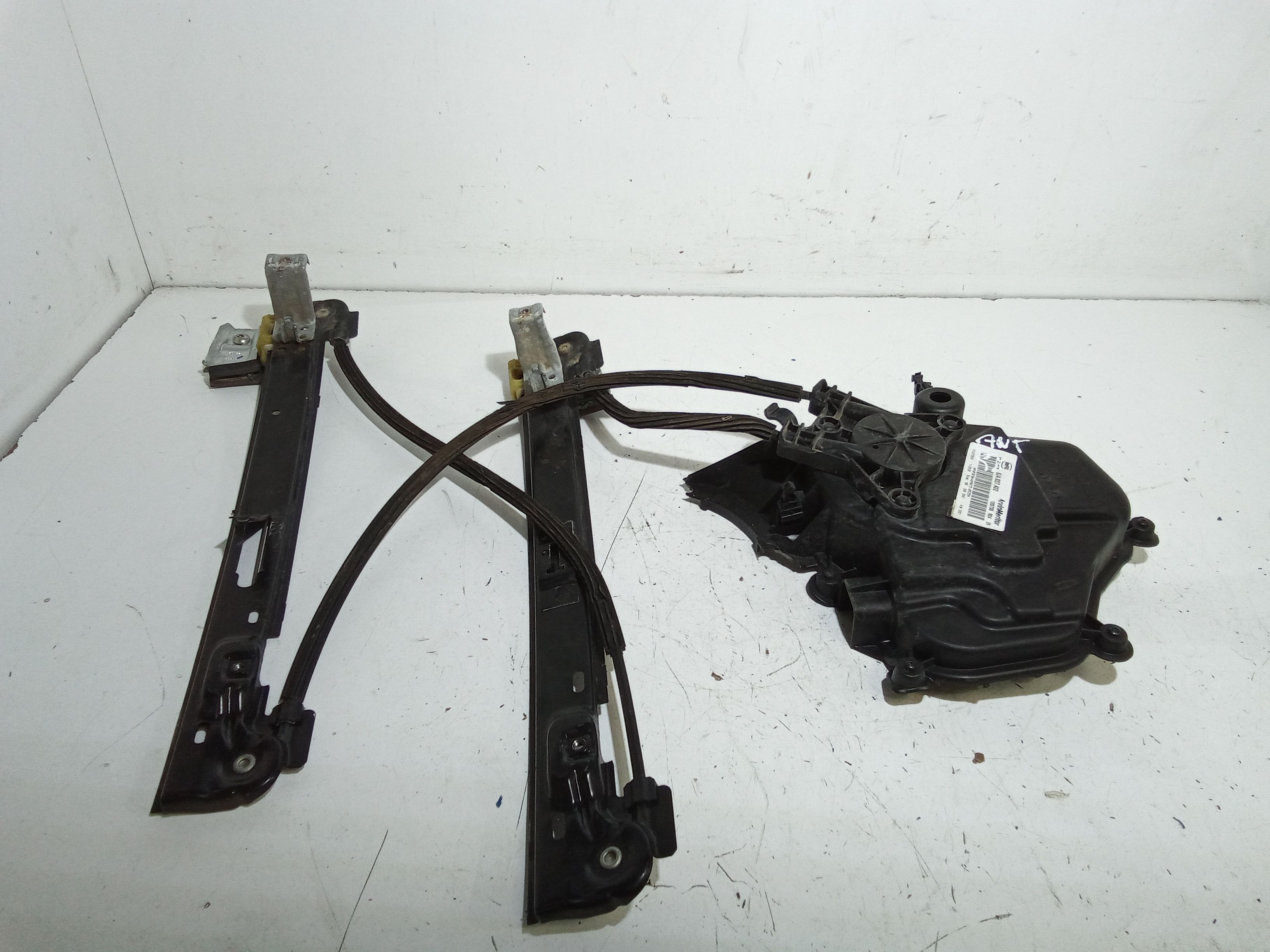 Alzacristallo Porta Ant. Sinistro Usato