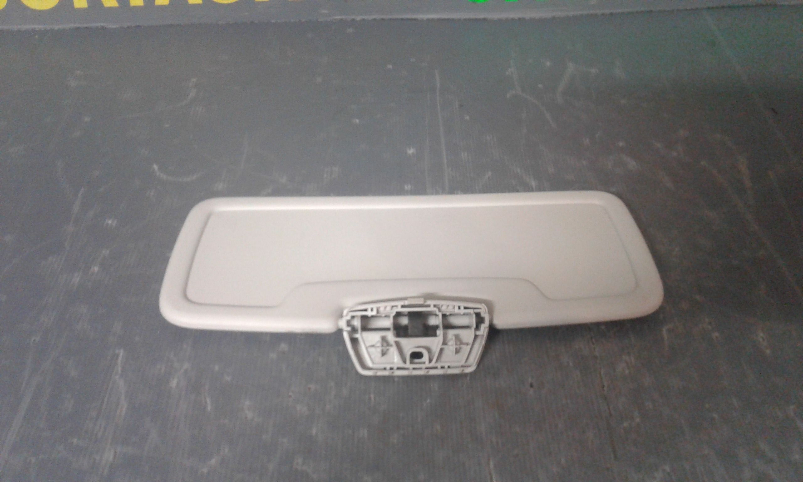 Aletta Parasole Parabrezza Sinistro A4518100110C24A Usato