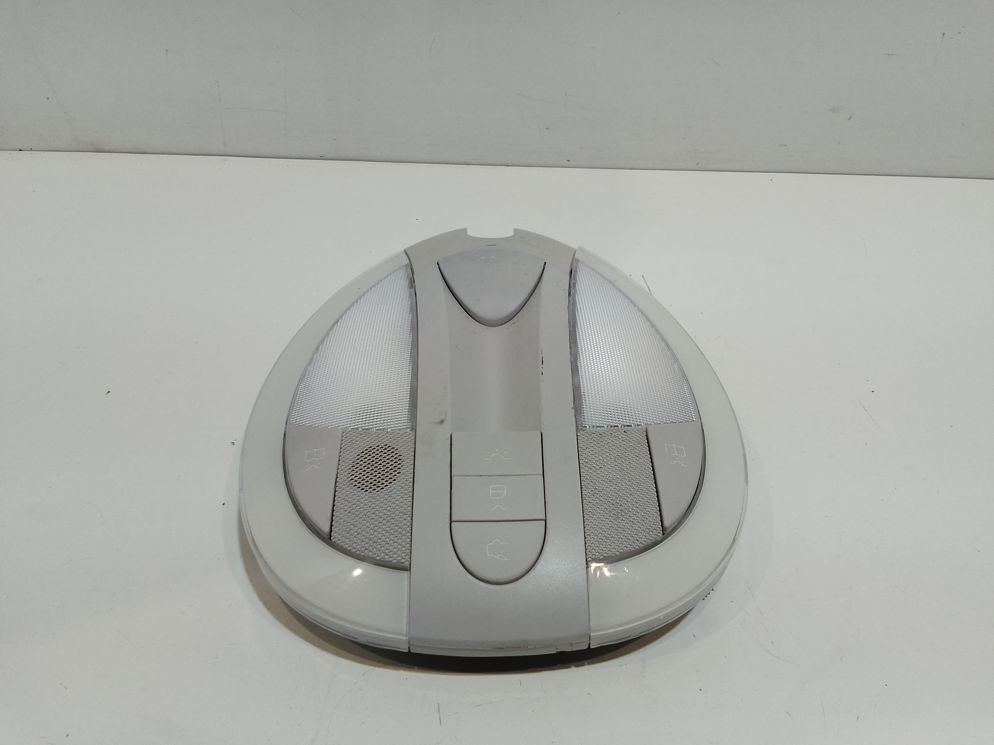 Luce Cortesia Ant. Tetto A21182086017D43 Usato