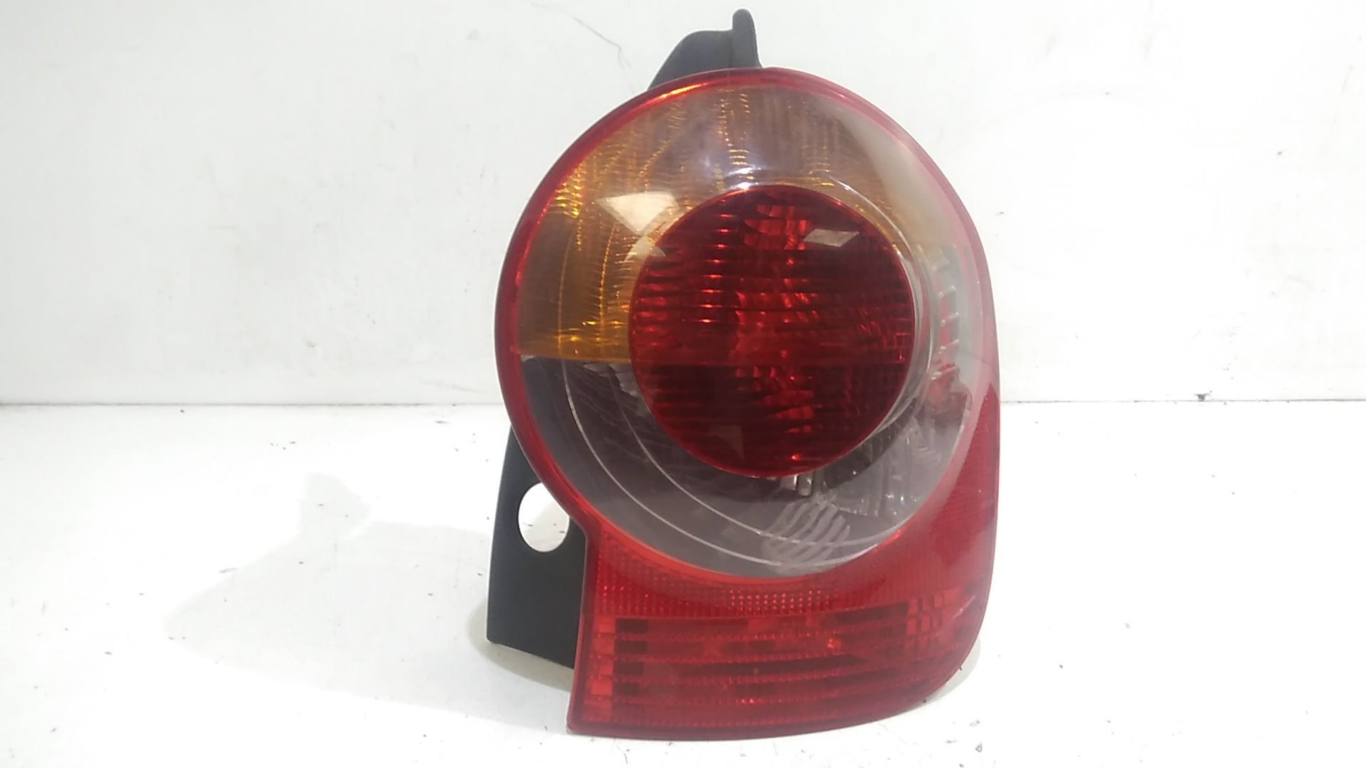 Fanale Post. Destro 8200538785 Usato