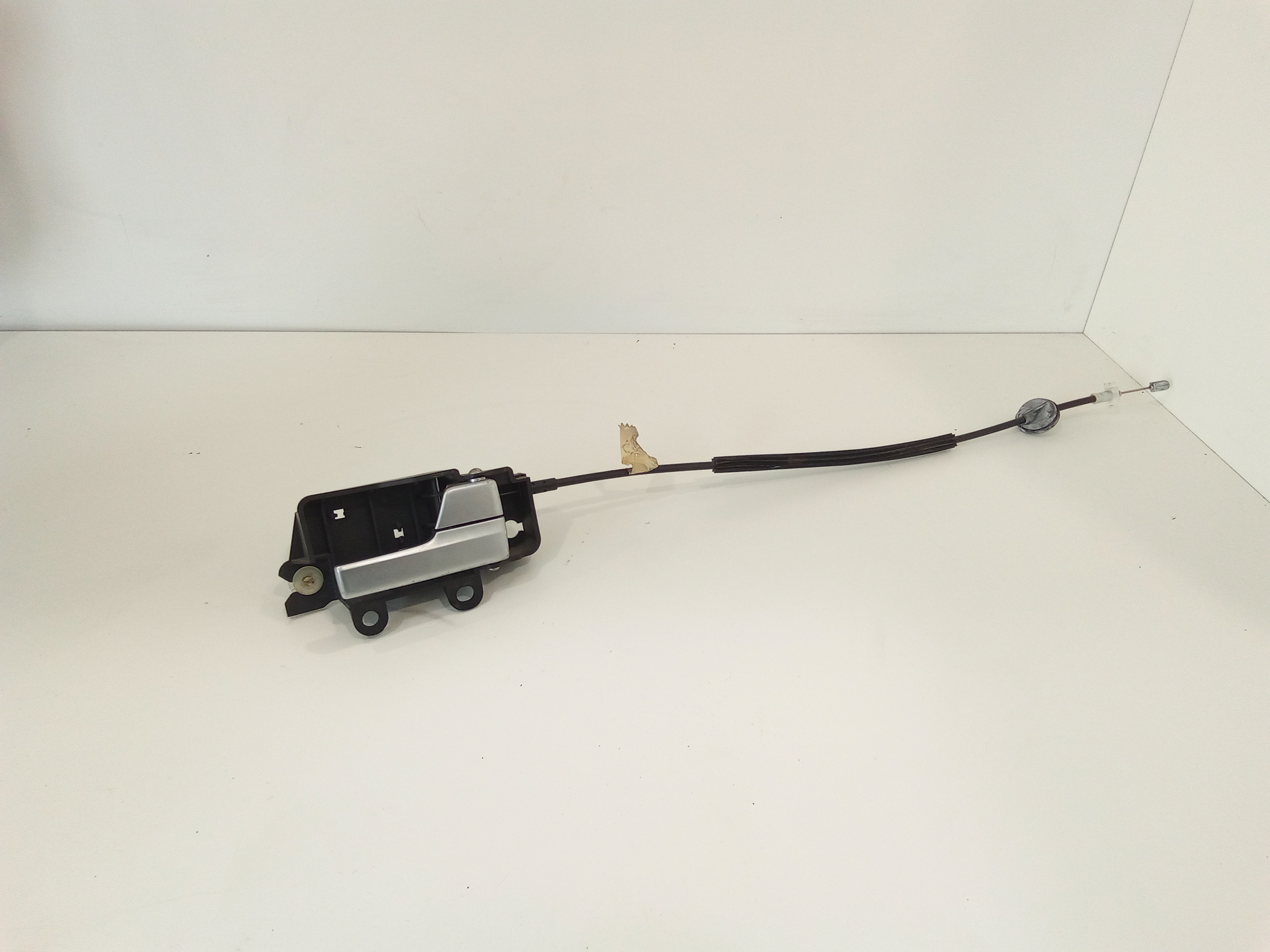 Maniglia Int. Apertura Porta Post. Destro 1470111 Usato