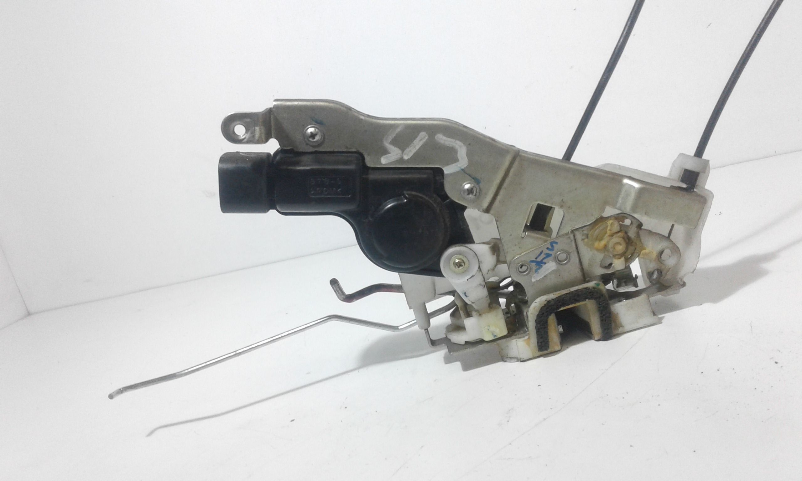 Serratura Porta Ant. Destro 82201M72F10 Usato