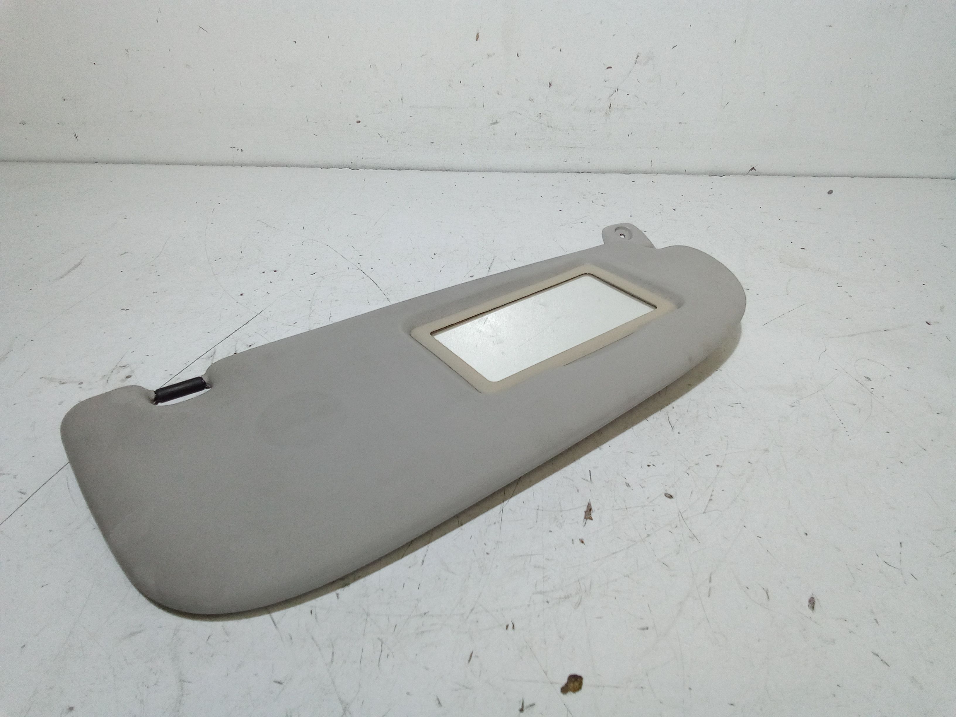 Aletta Parasole Parabrezza Destro Usato