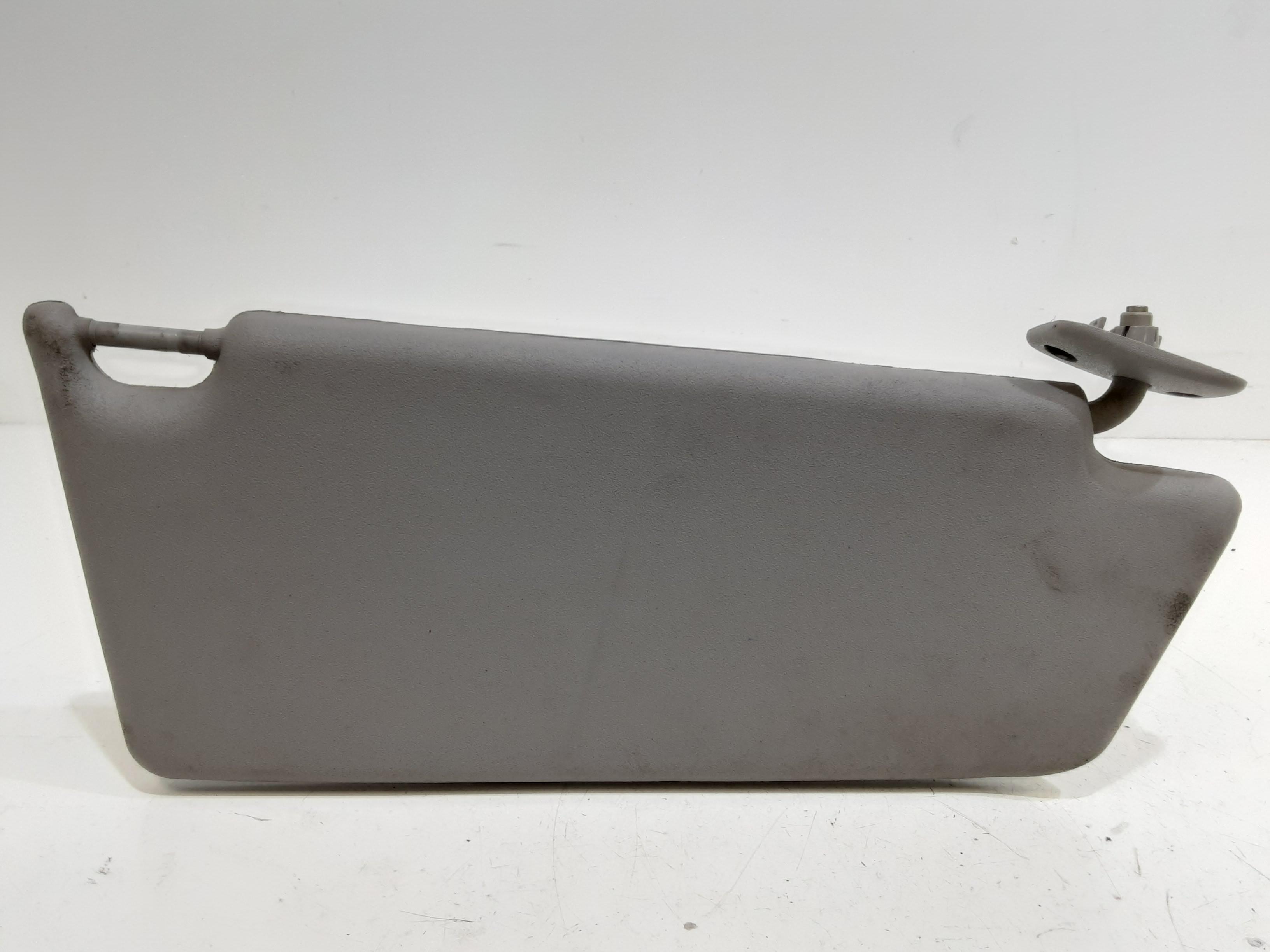 Aletta Parasole Parabrezza Sinistro 13113042 Usato