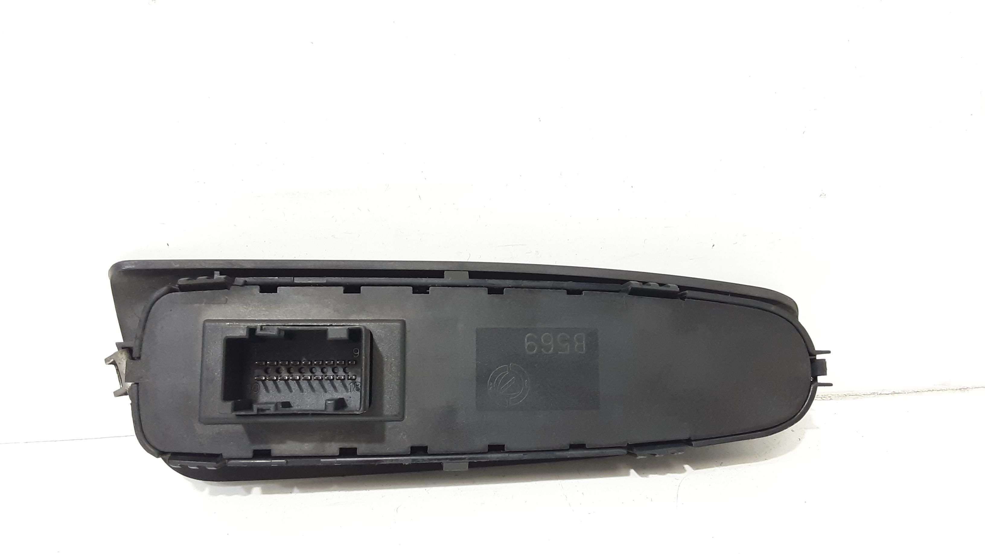 Interruttore Alzacristalli Porta Ant. Sinistro 735418114 Usato