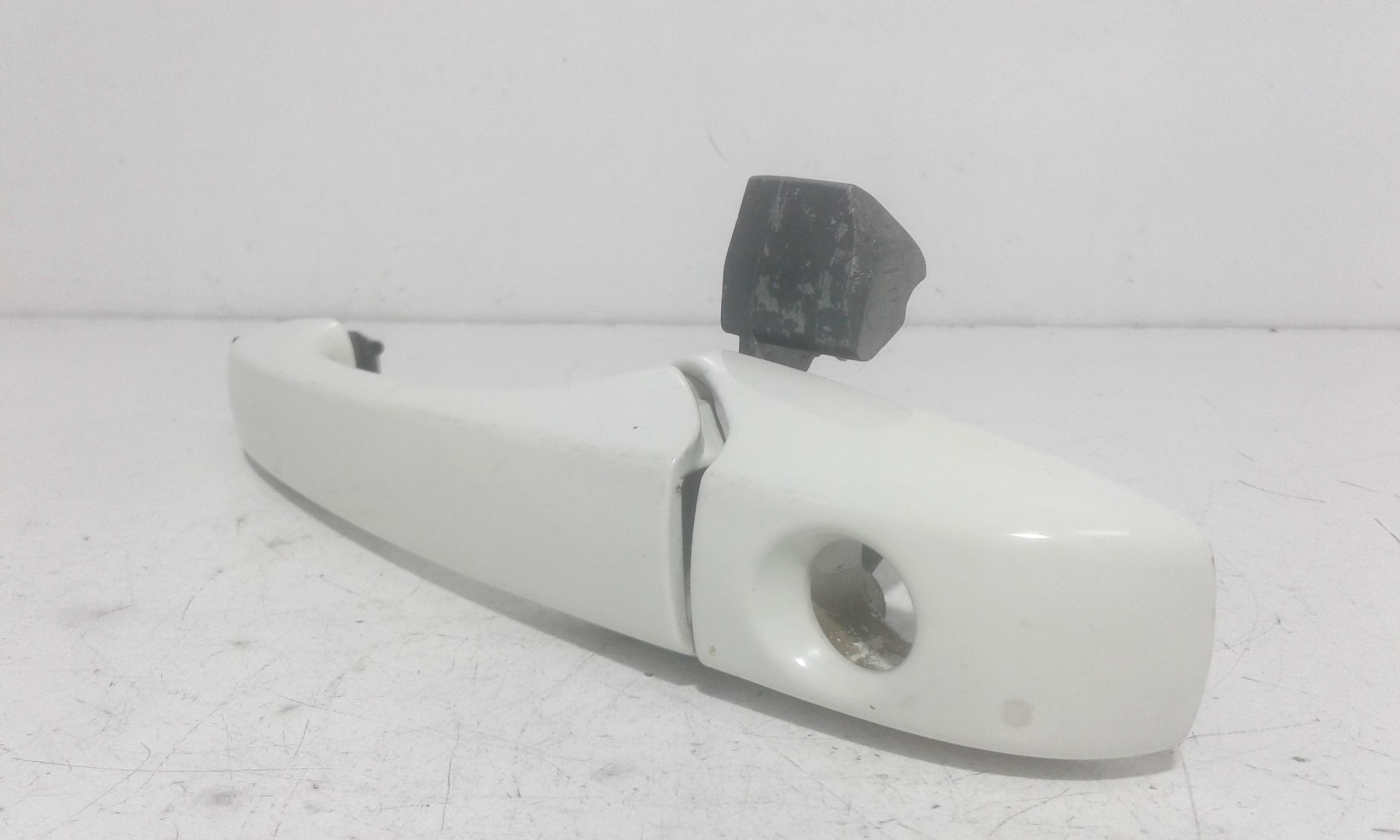 Maniglia Porta Ant. Sinistro K0XU55AJCAG Usato