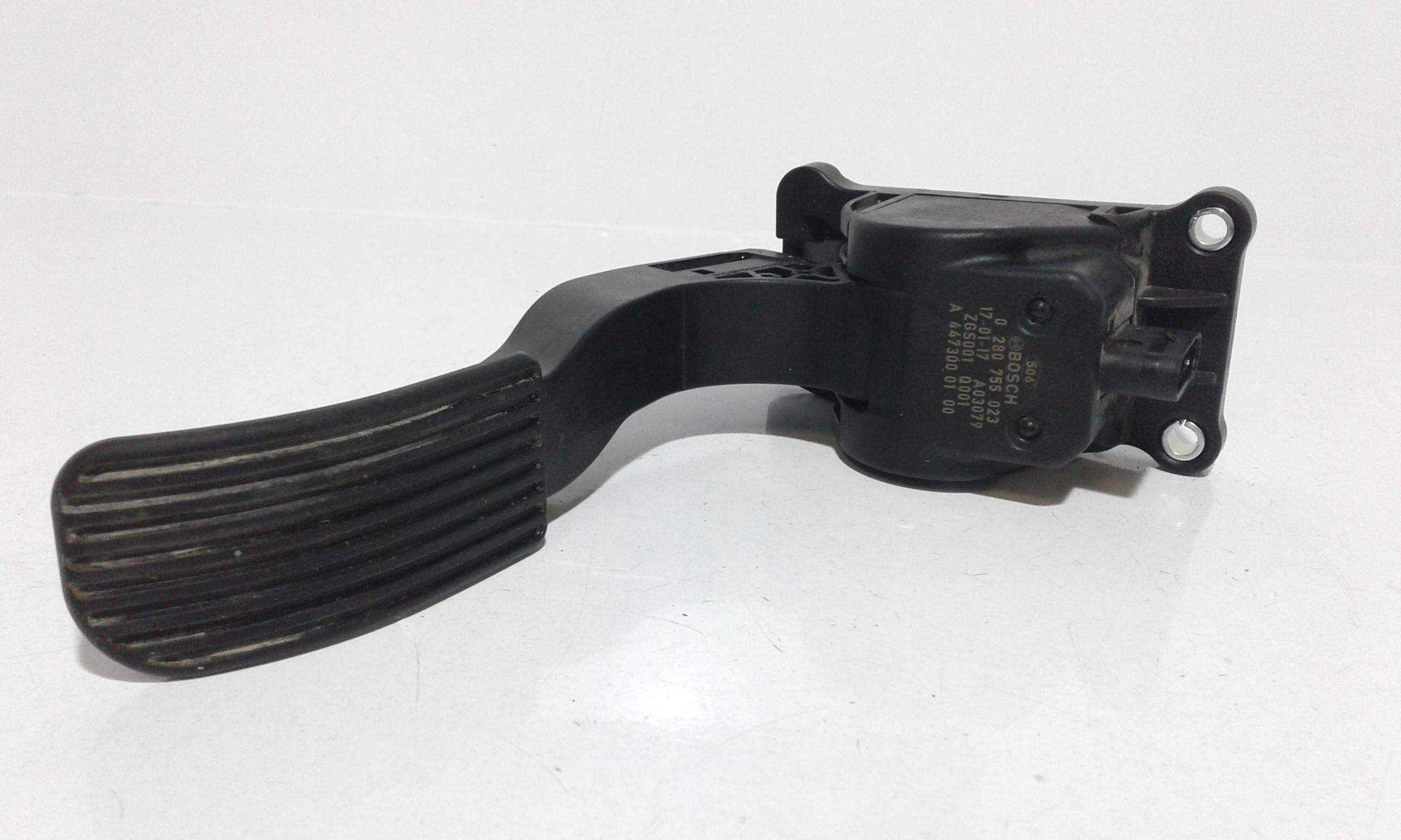 Pedale Acceleratore A9063000404 Usato