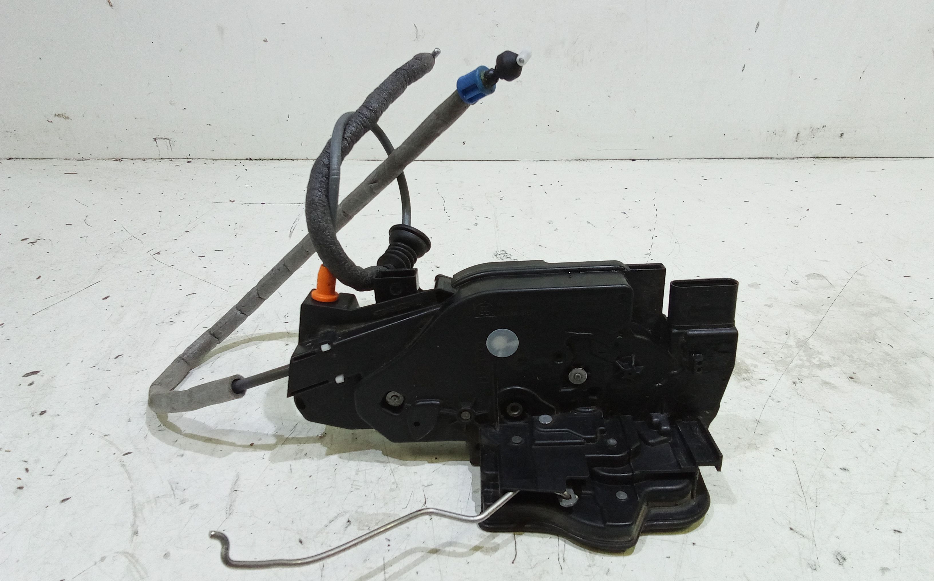 Serratura Porta Ant. Sinistro A0997203702 Usato