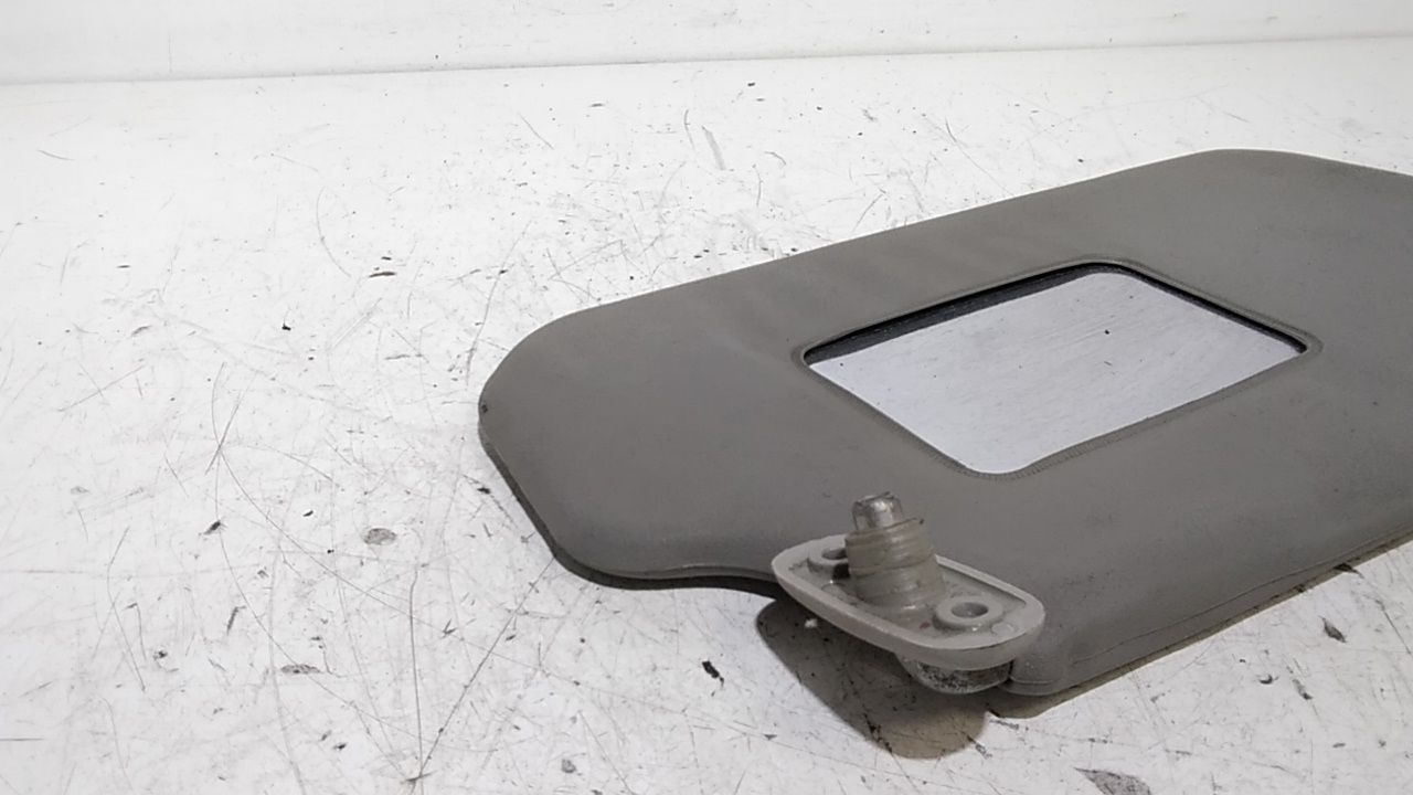 Aletta Parasole Parabrezza Destro 8520202500OB Usato