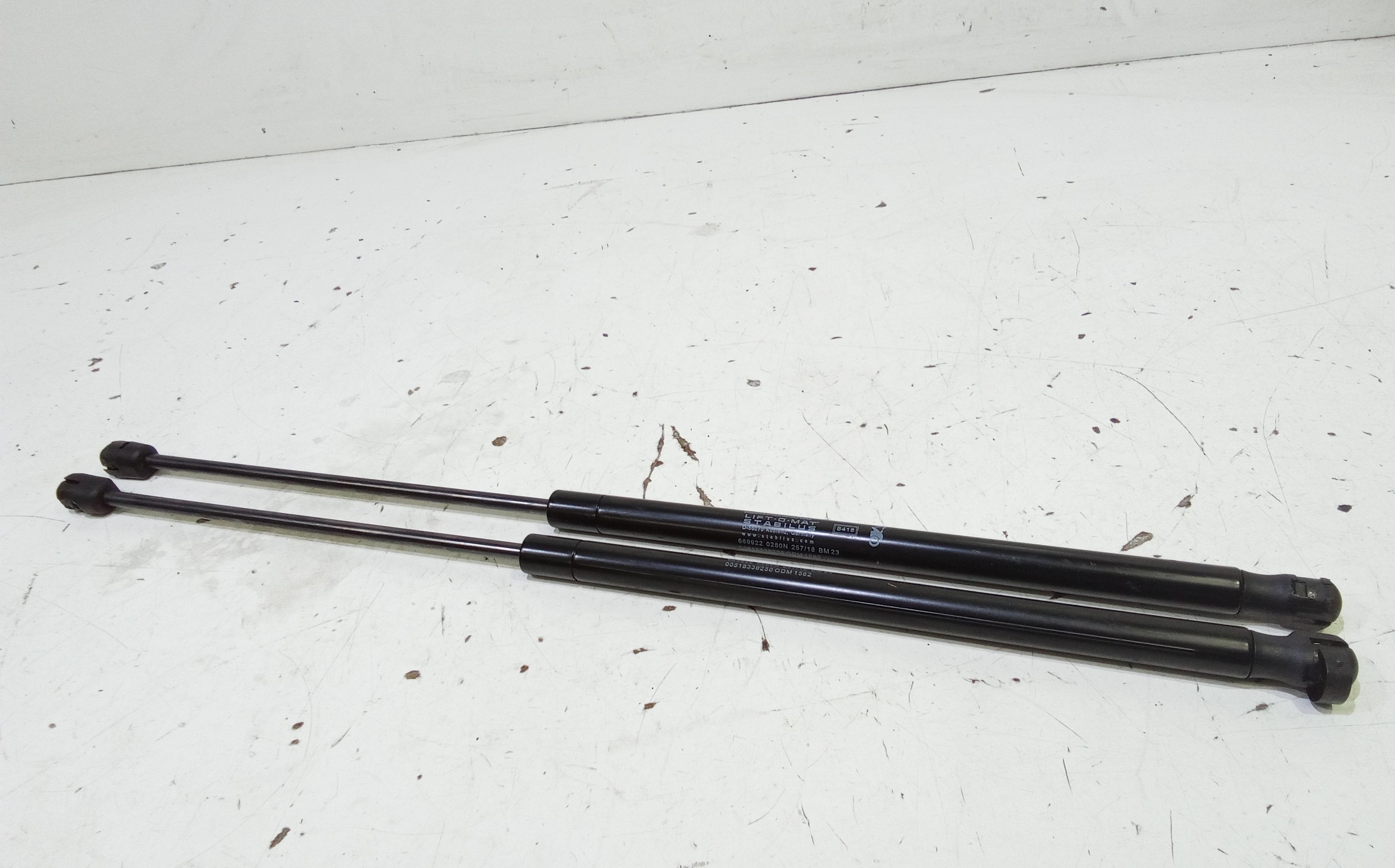 Cerniera Cofano Post. Destro Usato