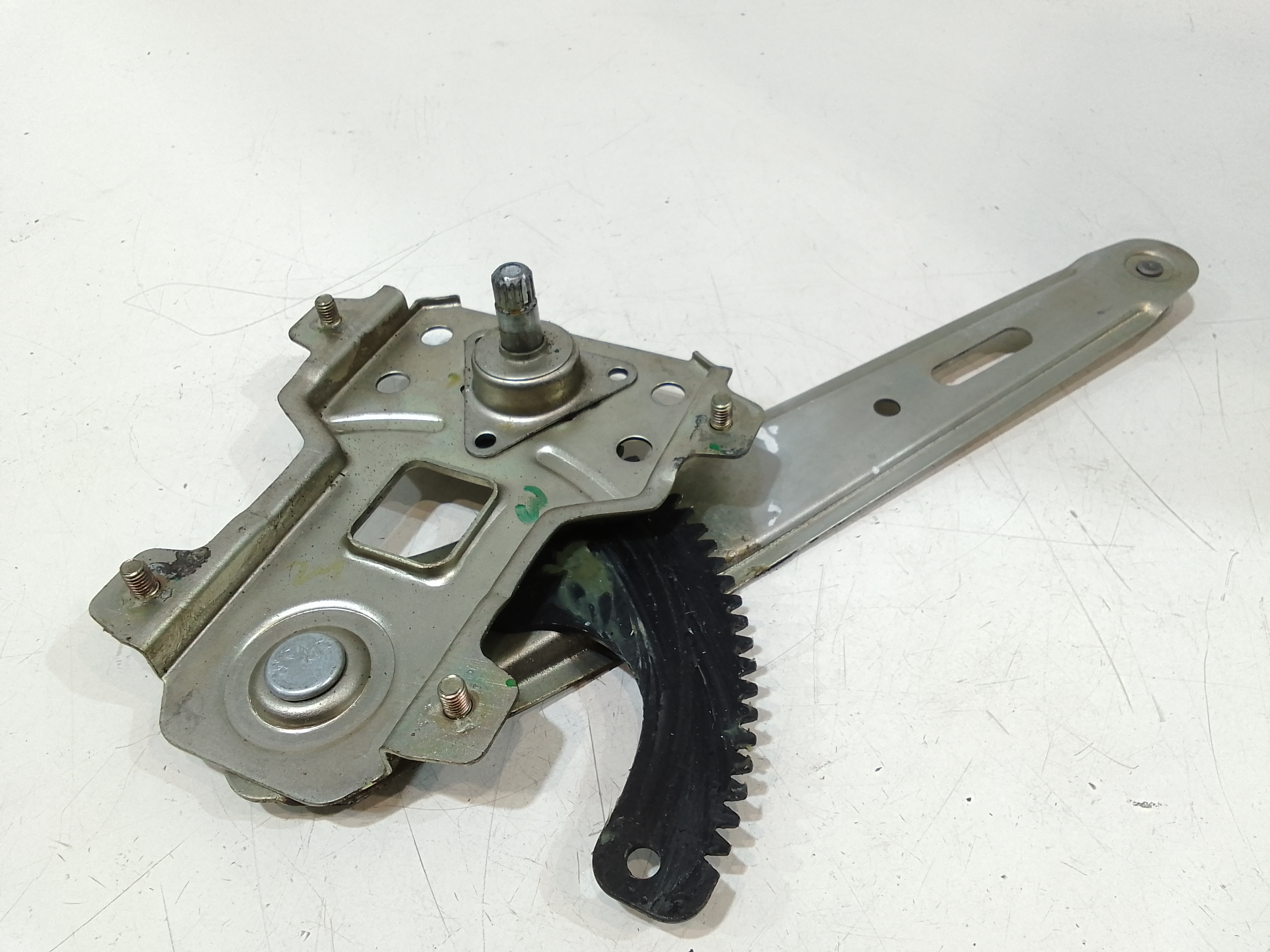 Alzacristallo Porta Post. Sinistro 834010X000 Usato