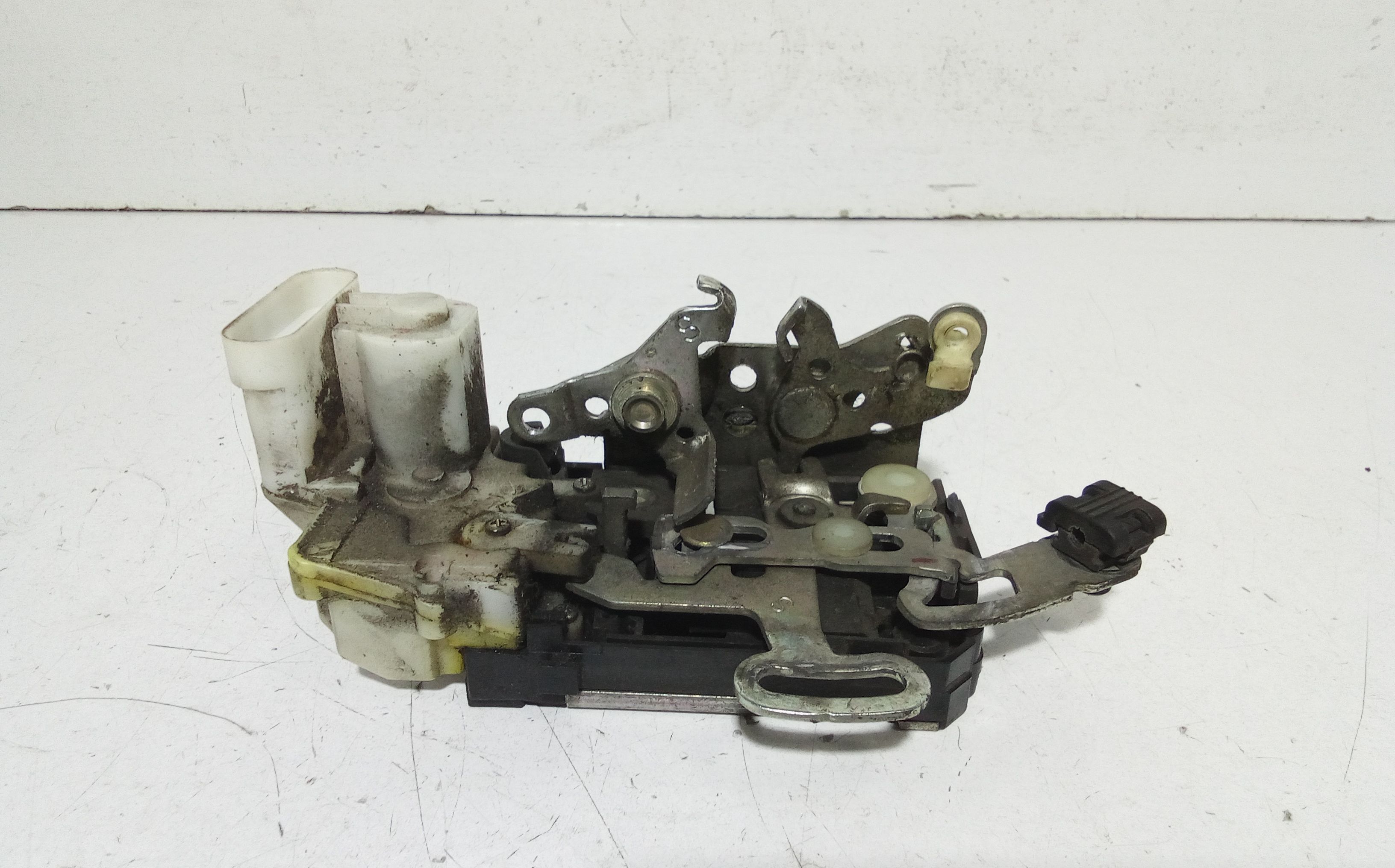 Serratura Porta Ant. Sinistro Usato