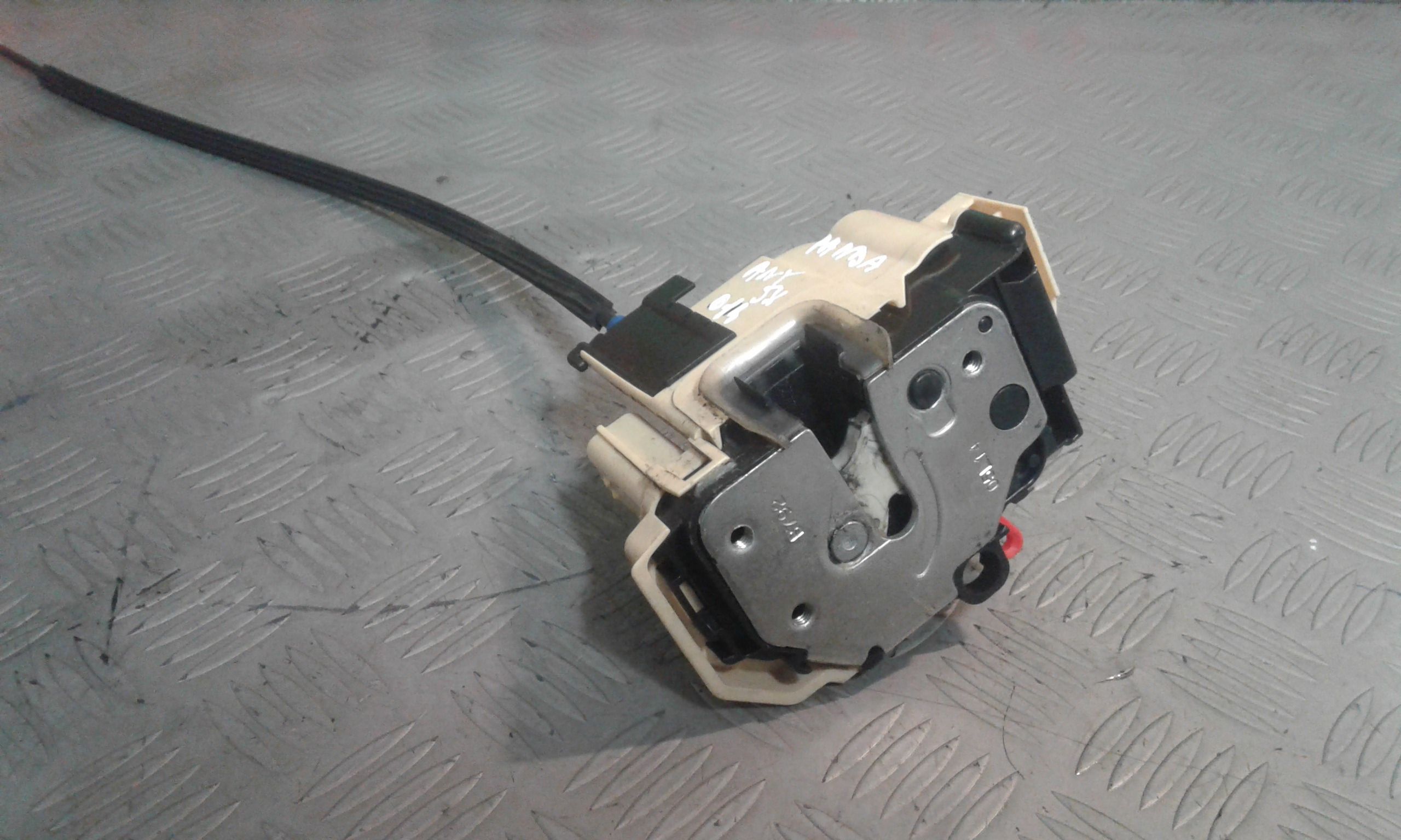 Serratura Porta Ant. Sinistro 52191505 Usato