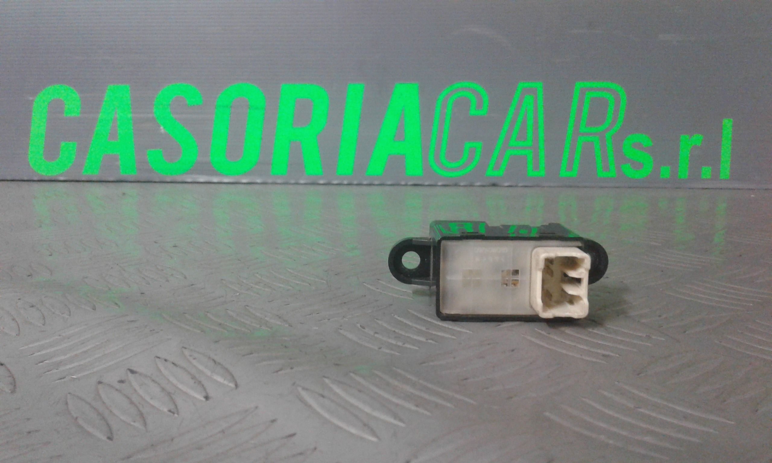 Interruttore Alzacristalli Porta Ant. Destro Usato