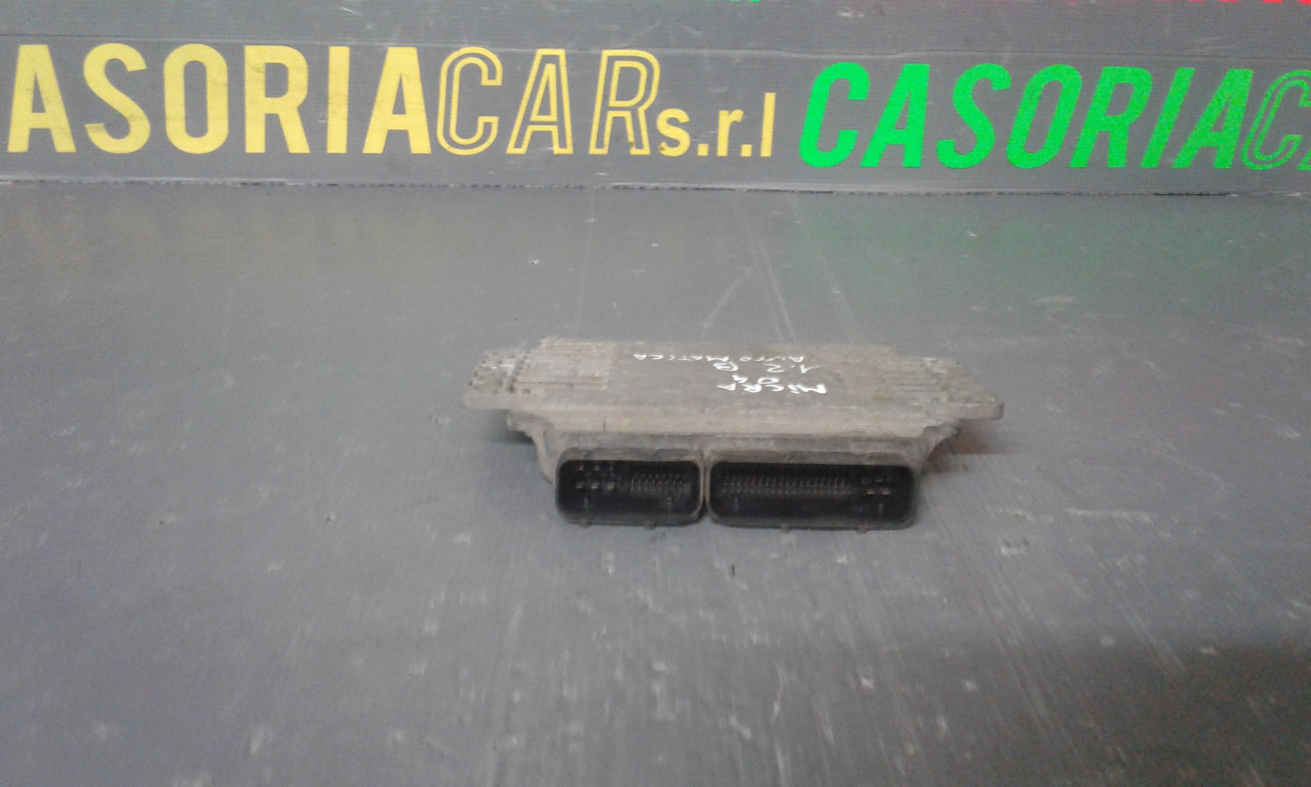 Centralina Iniezione 23710AX32D Usato