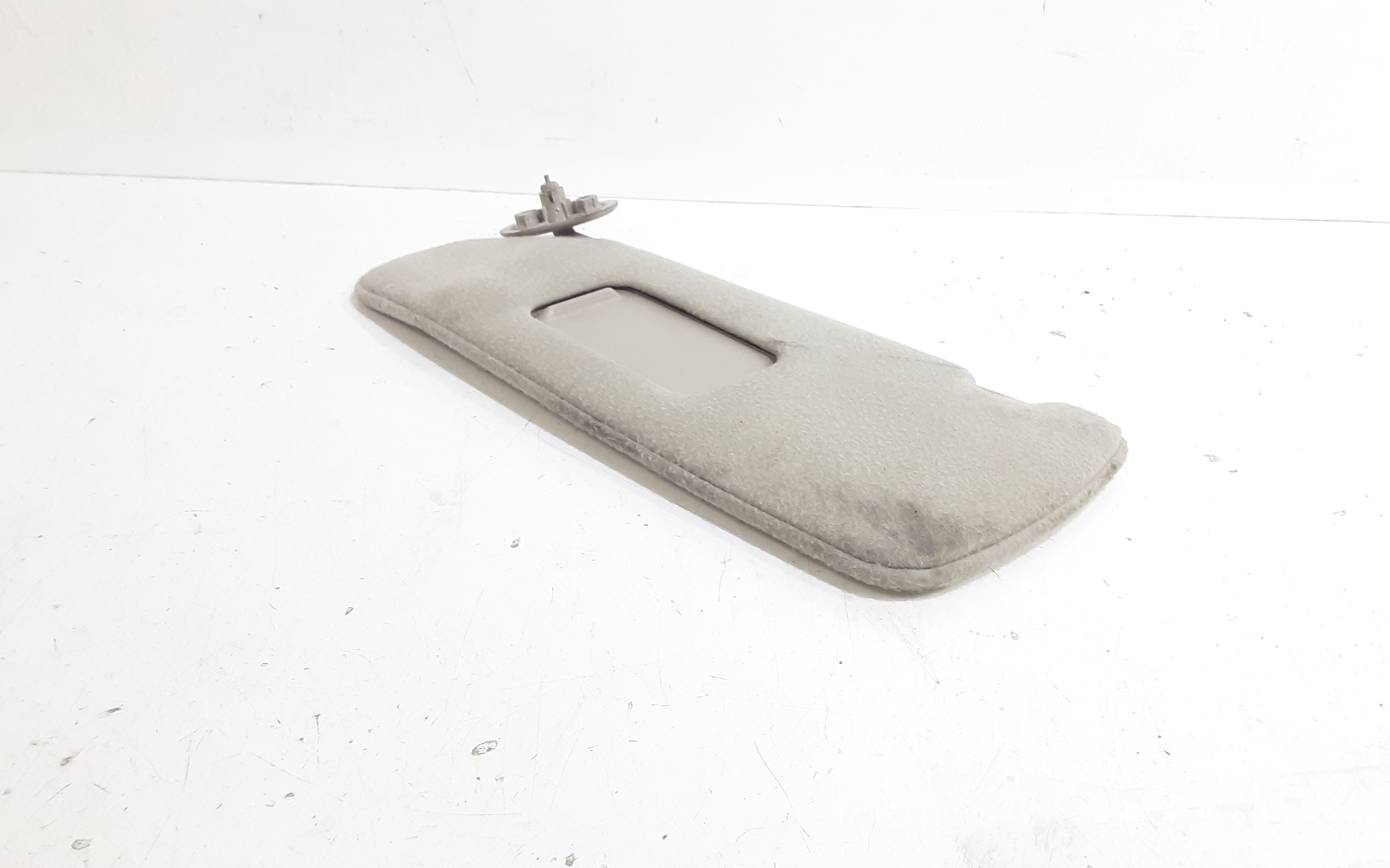 Aletta Parasole Parabrezza Sinistro K0YX59BD1AC Usato