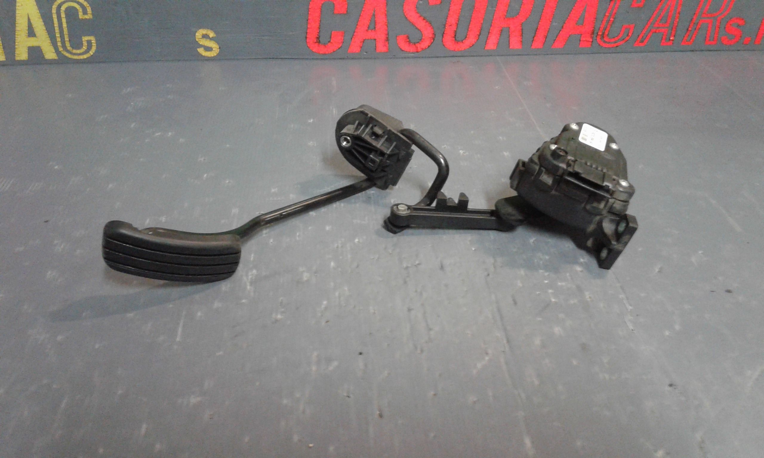 Pedale Acceleratore 8200436864 Usato