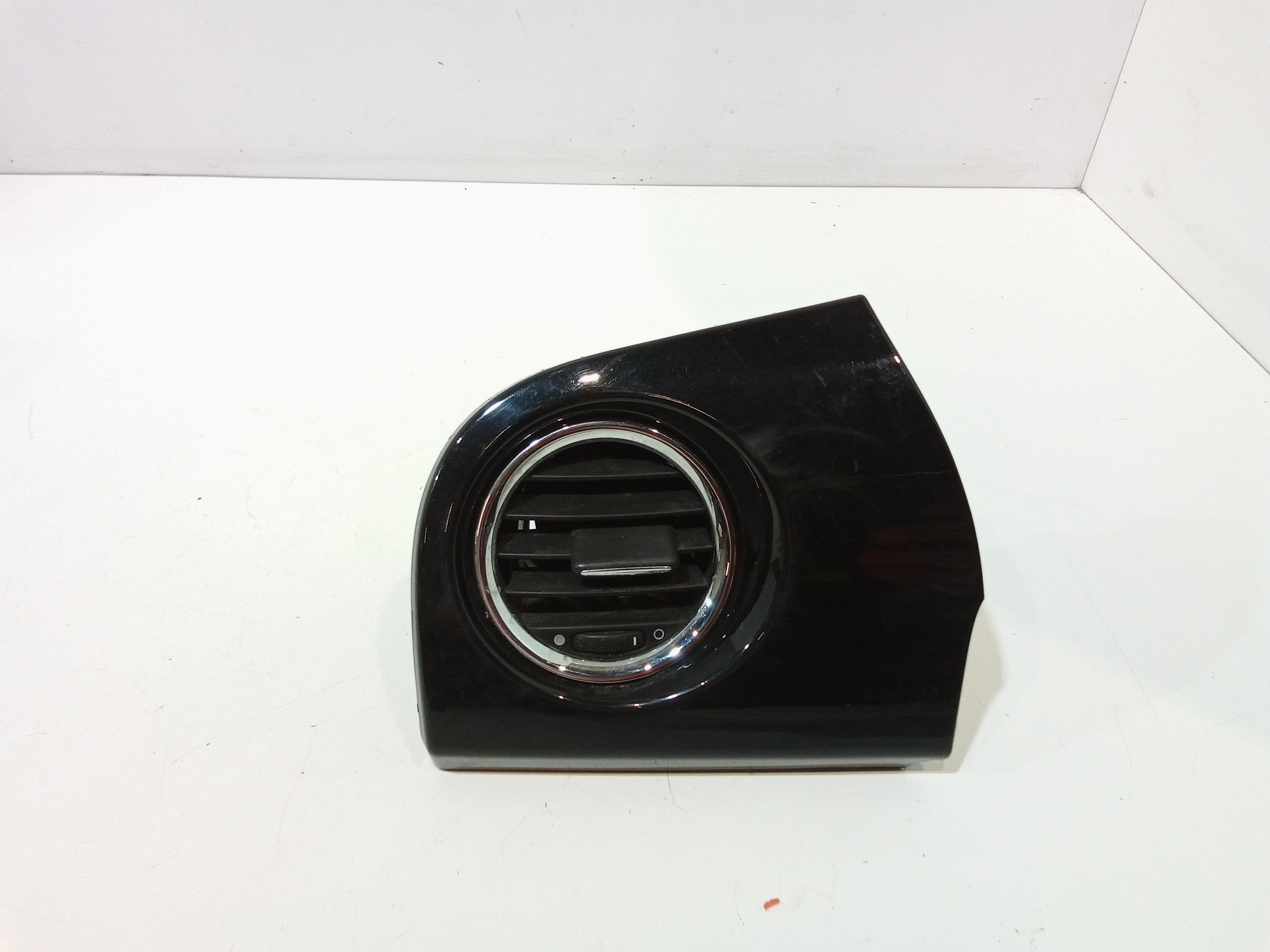 Copertura Lat. Cruscotto Sinistro Usato