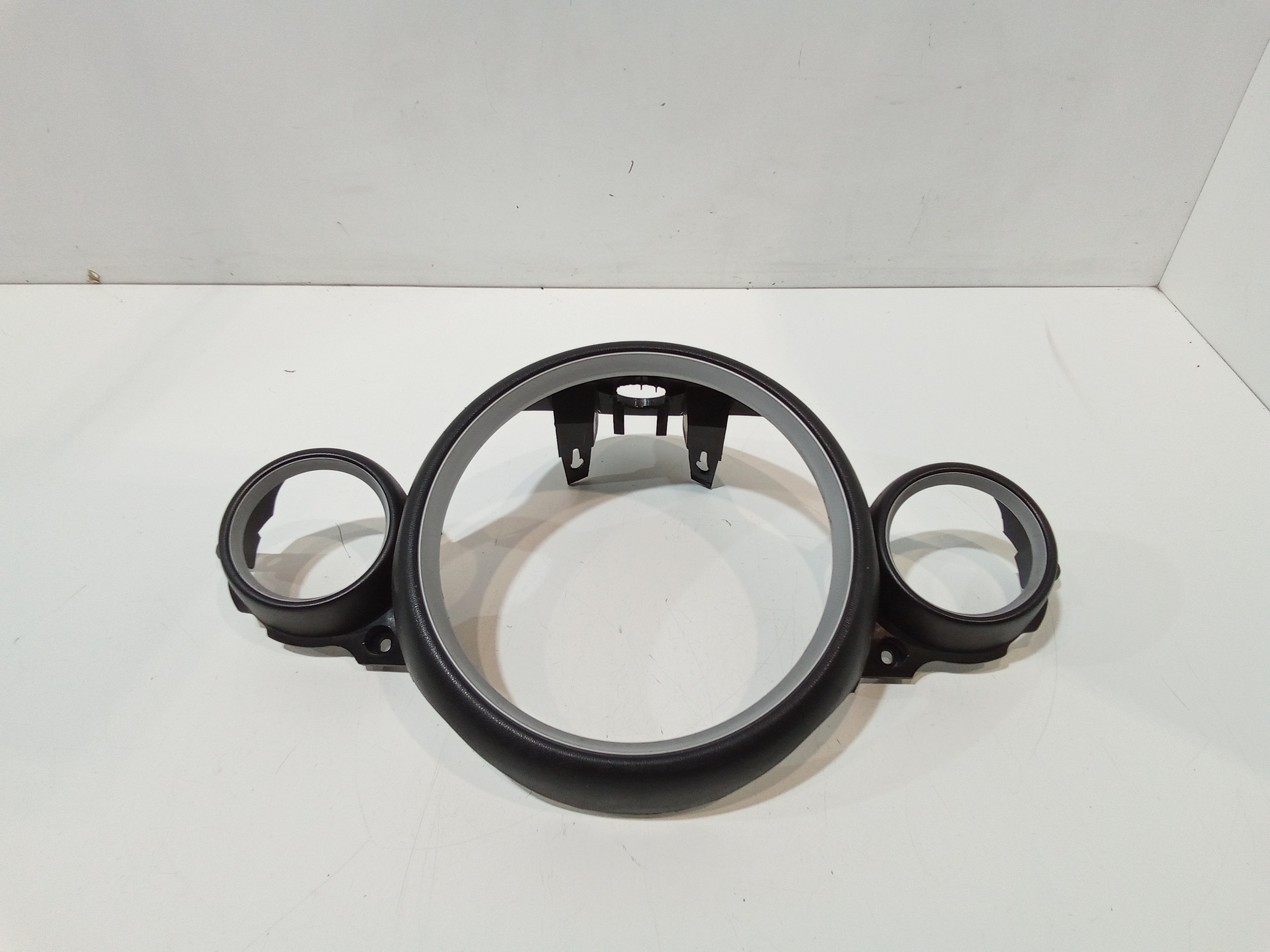 Cornice Portastrumenti Usato