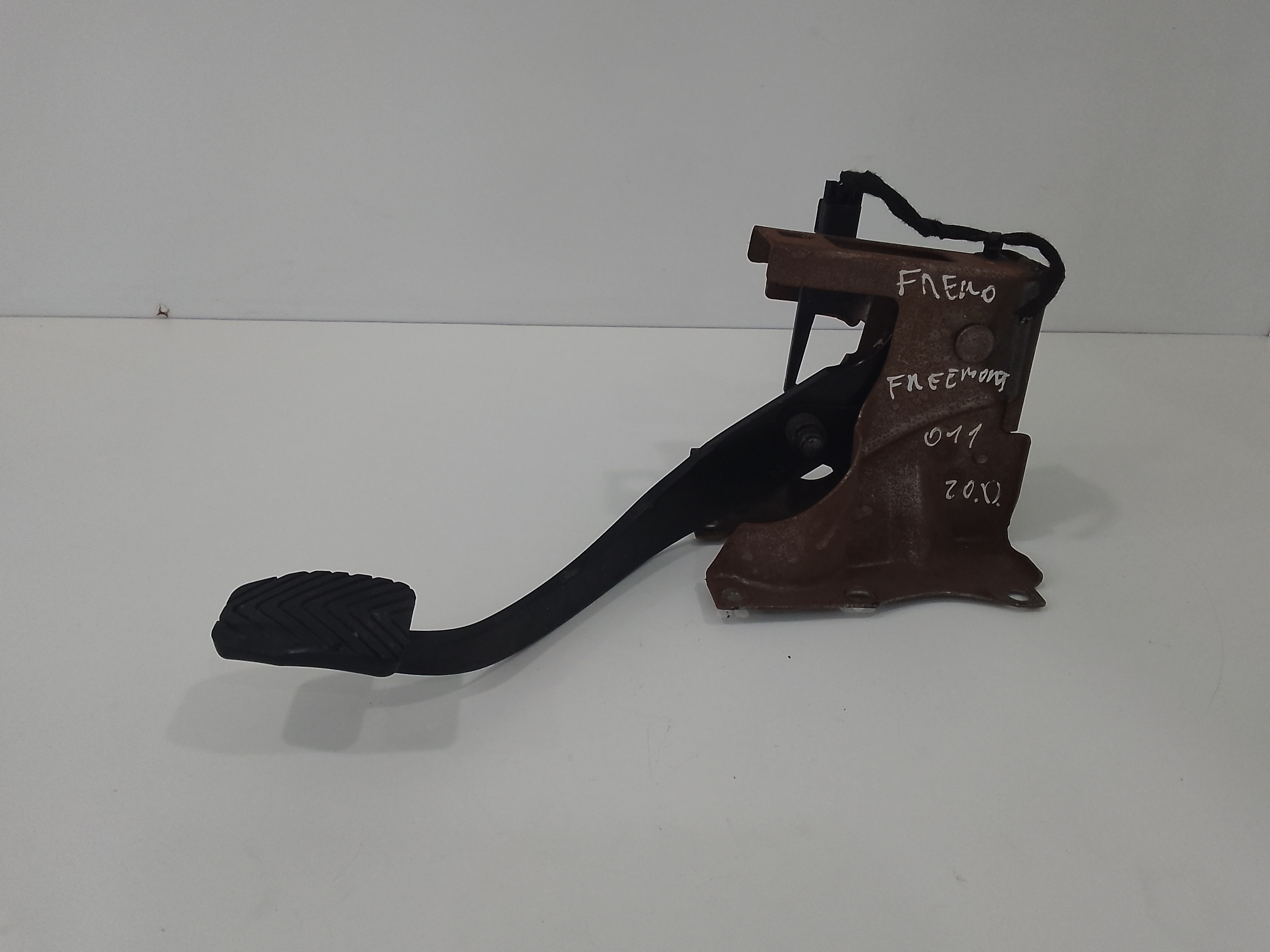 Pedale Freno K04581588AB Usato