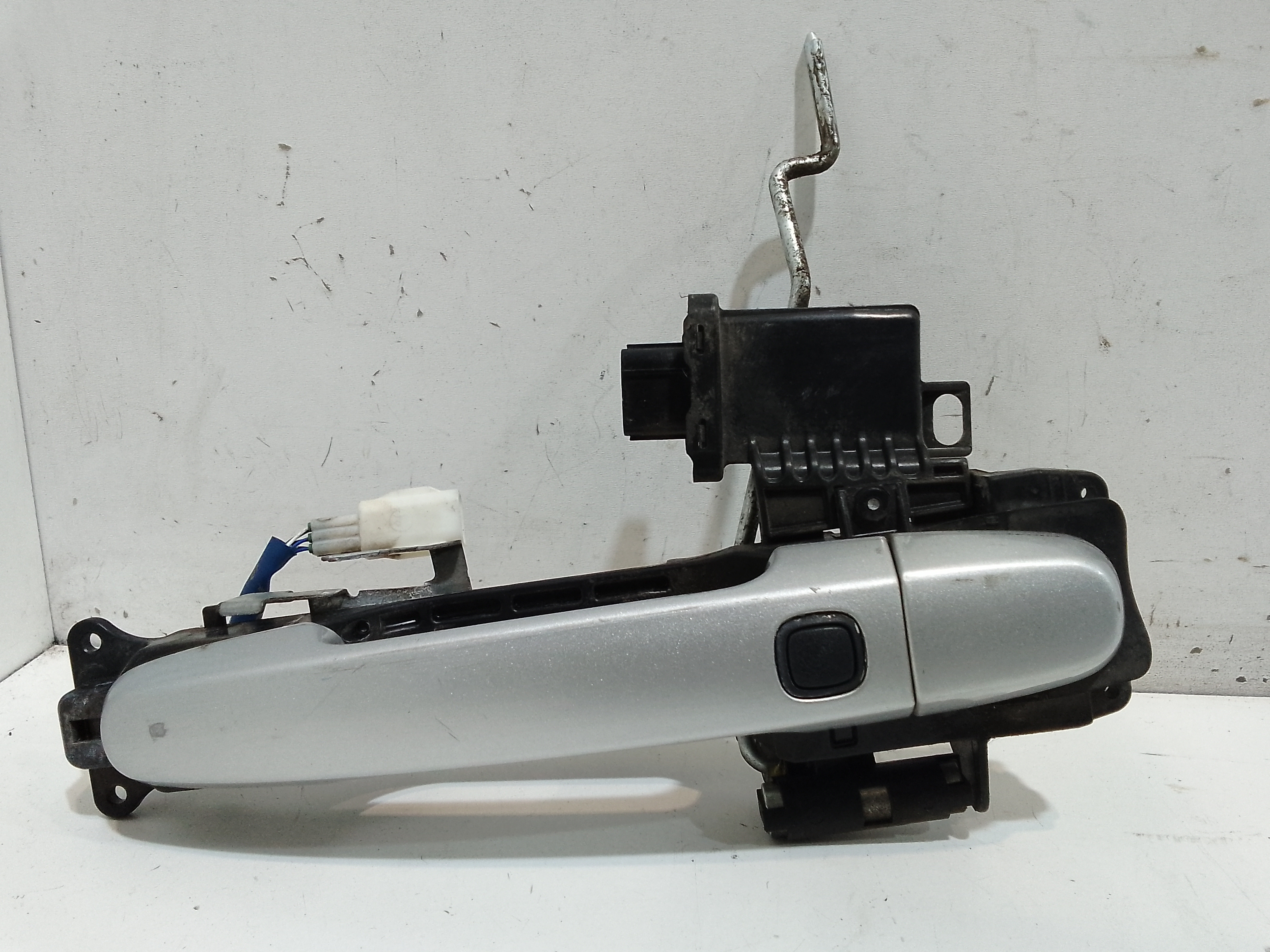 Maniglia Porta Ant. Destro 6921012320B7 Usato