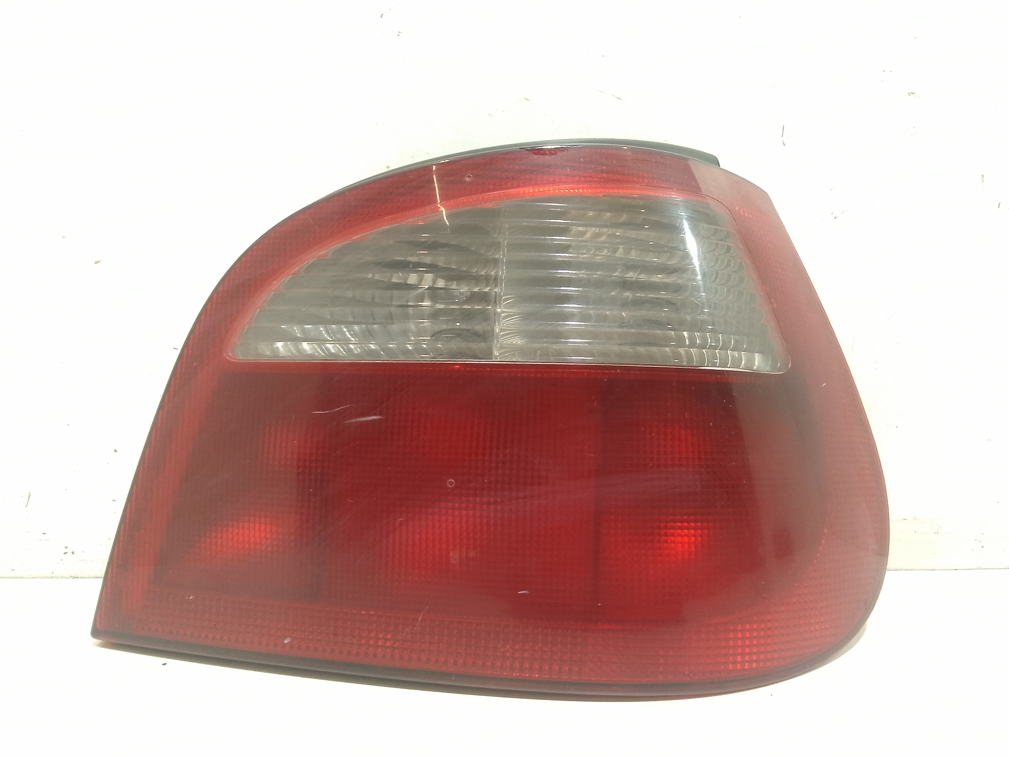 Fanale Post. Destro 7701042408 Usato