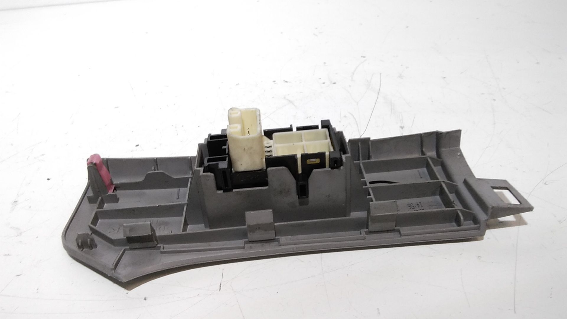 Interruttore Alzacristalli Porta Ant. Destro Usato