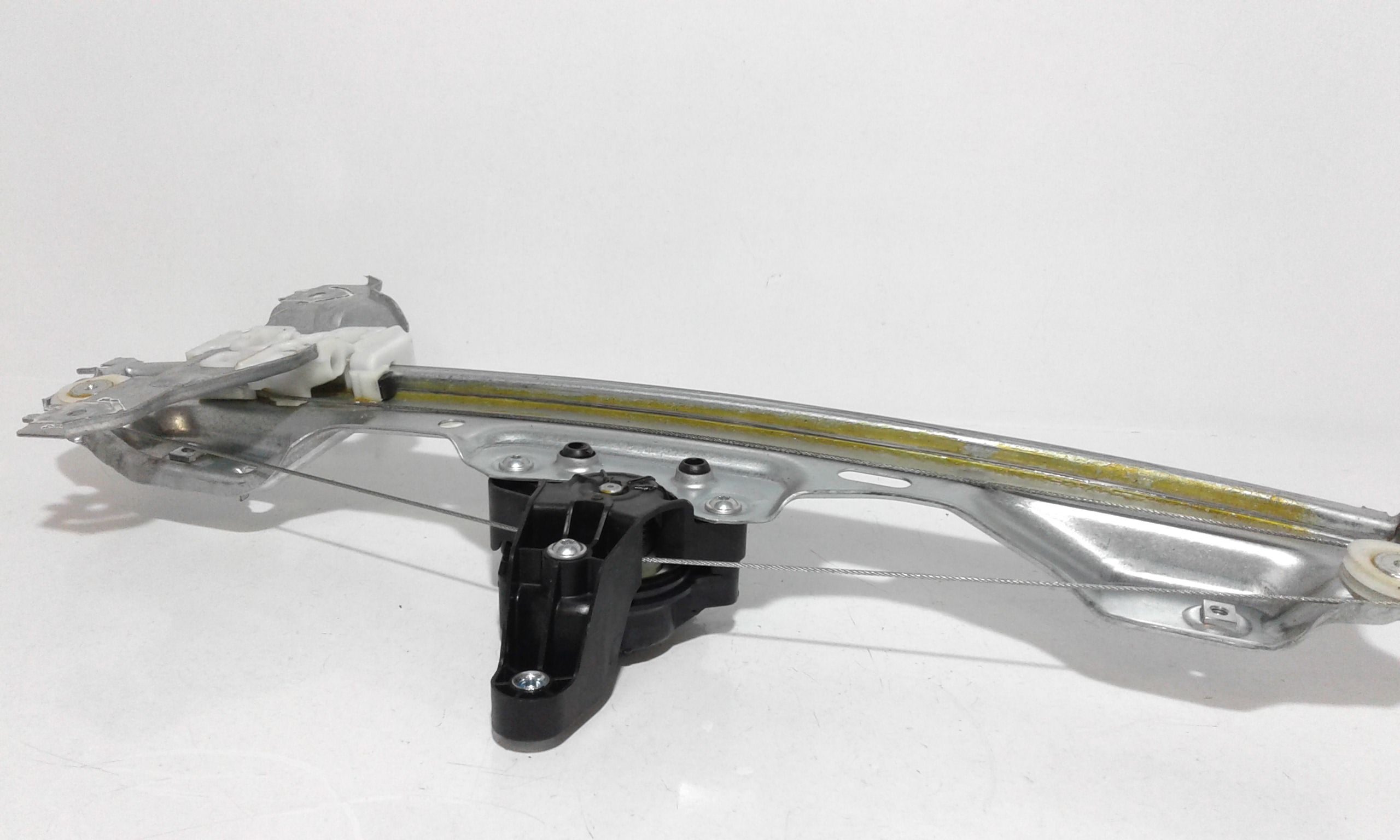 Alzacristallo Elettr. Porta Post. Sinistro 827014EA0A Usato