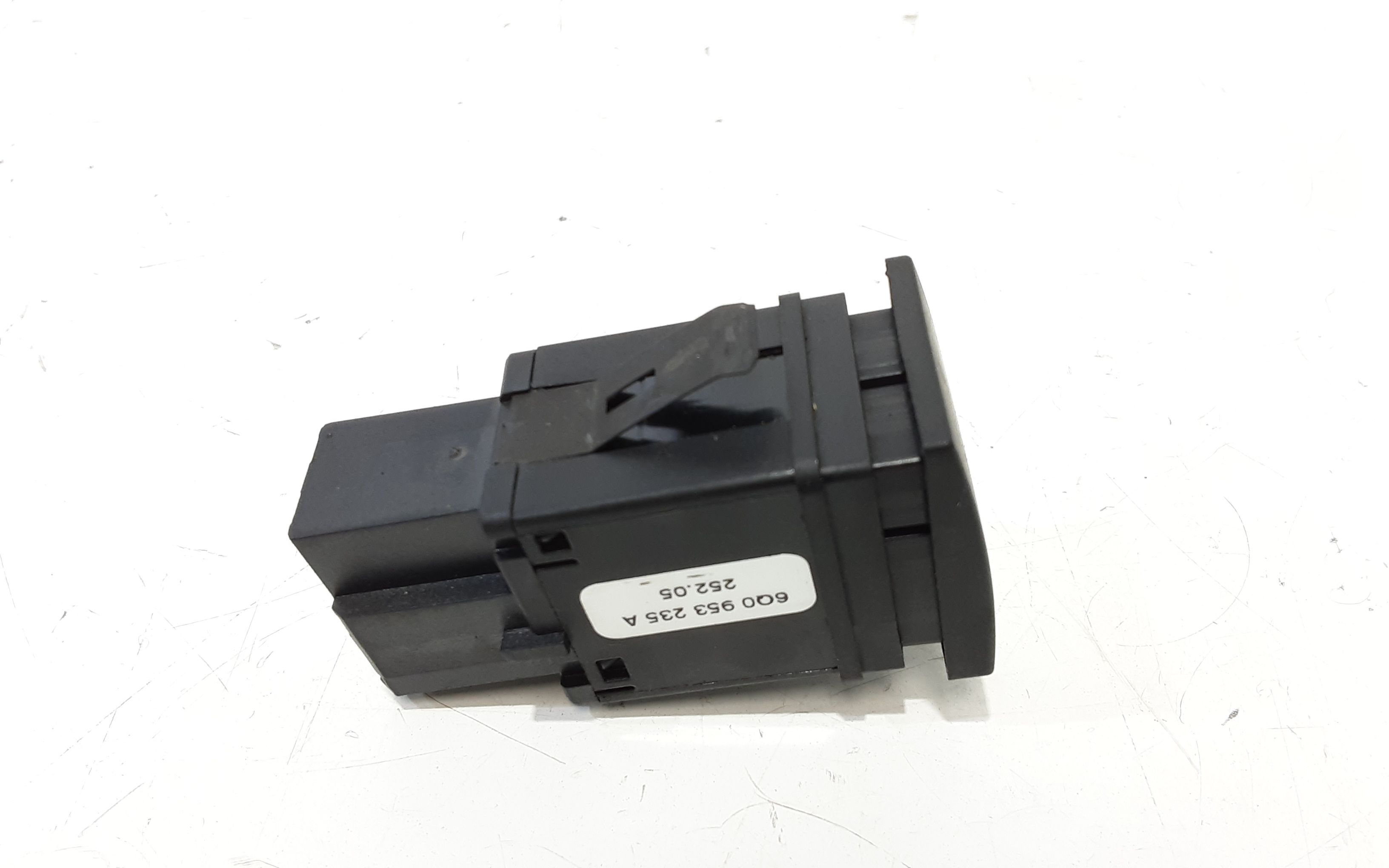 Interruttore Luci Emergenza 6Q0953235A9B9 Usato