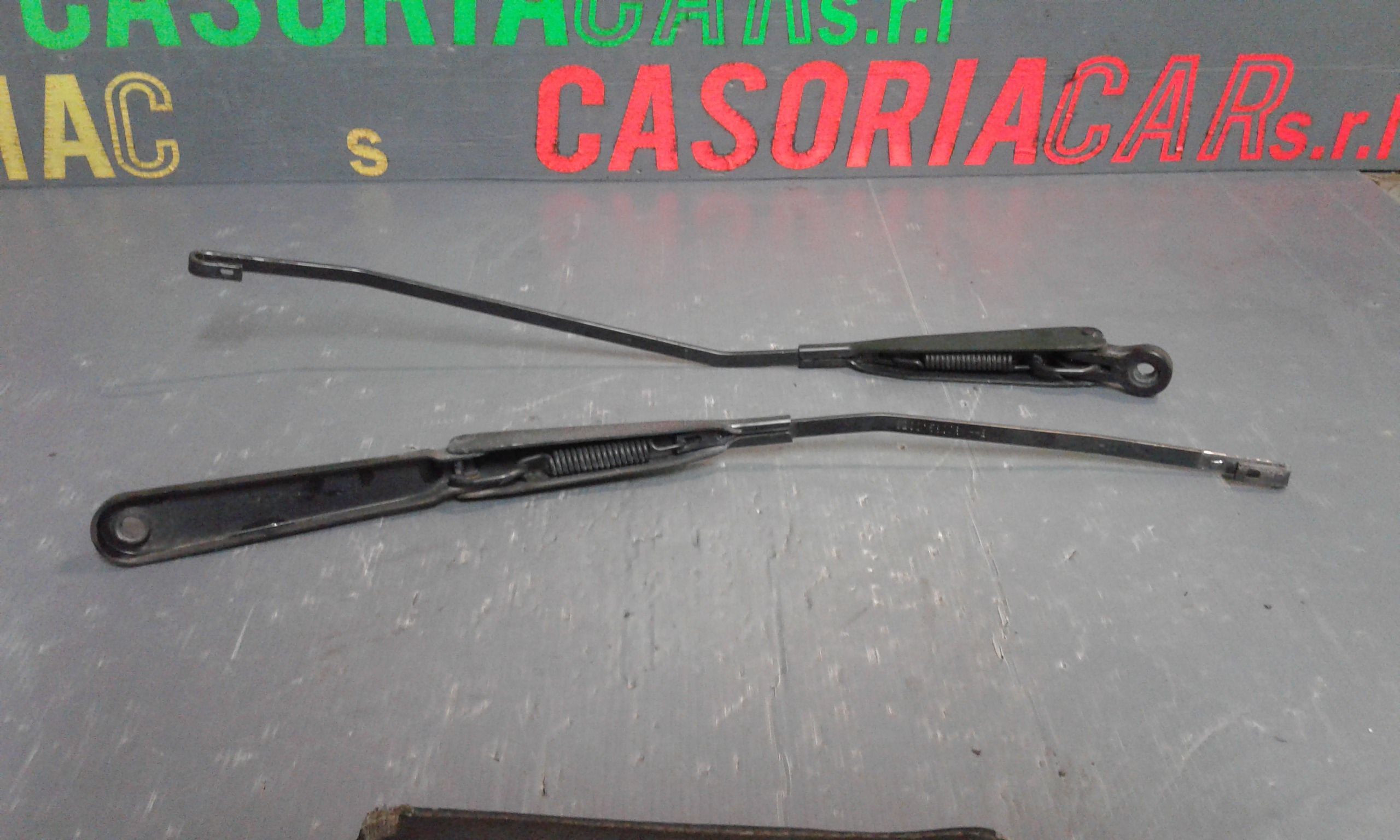 Braccio Tergiparabrezza Usato