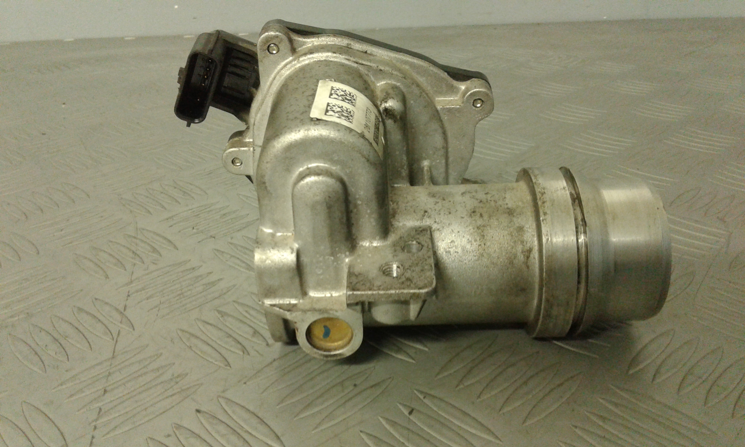 Corpo Farfallato 8200682611 Usato