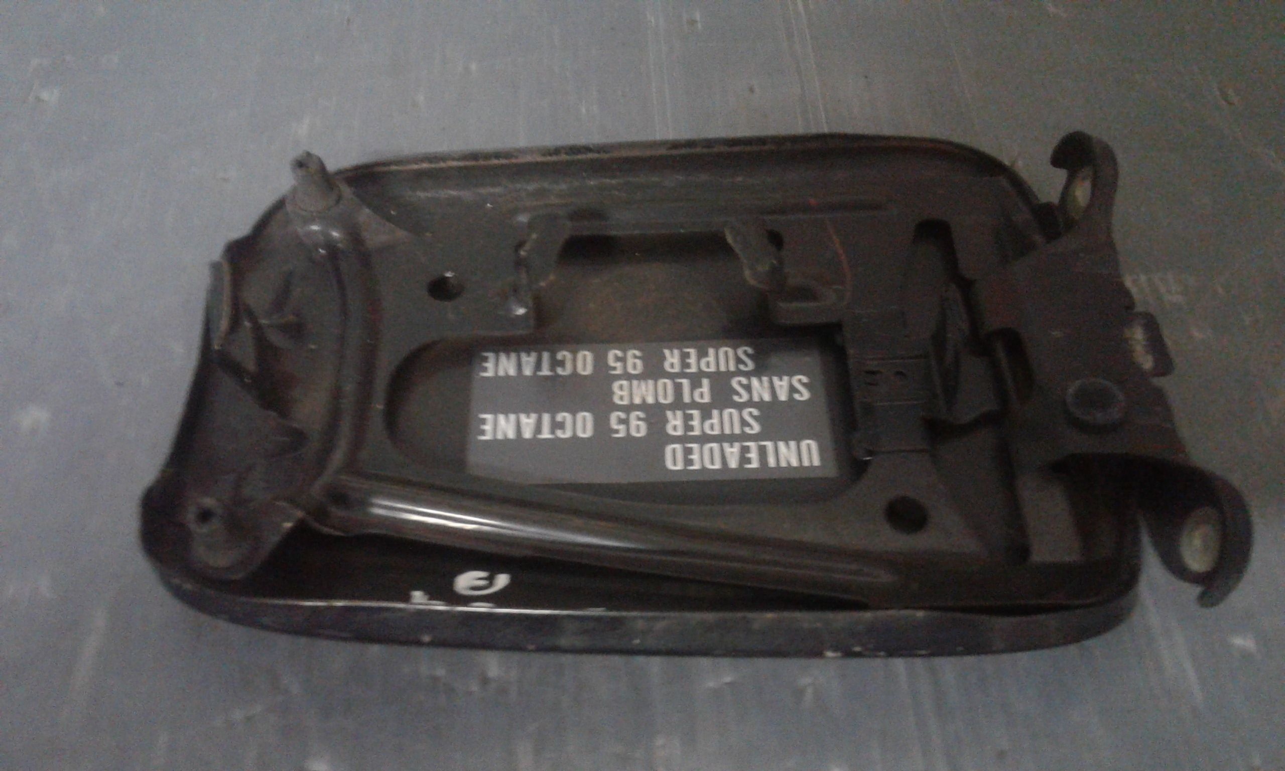 Sportello Carburante 78830AX005 Usato