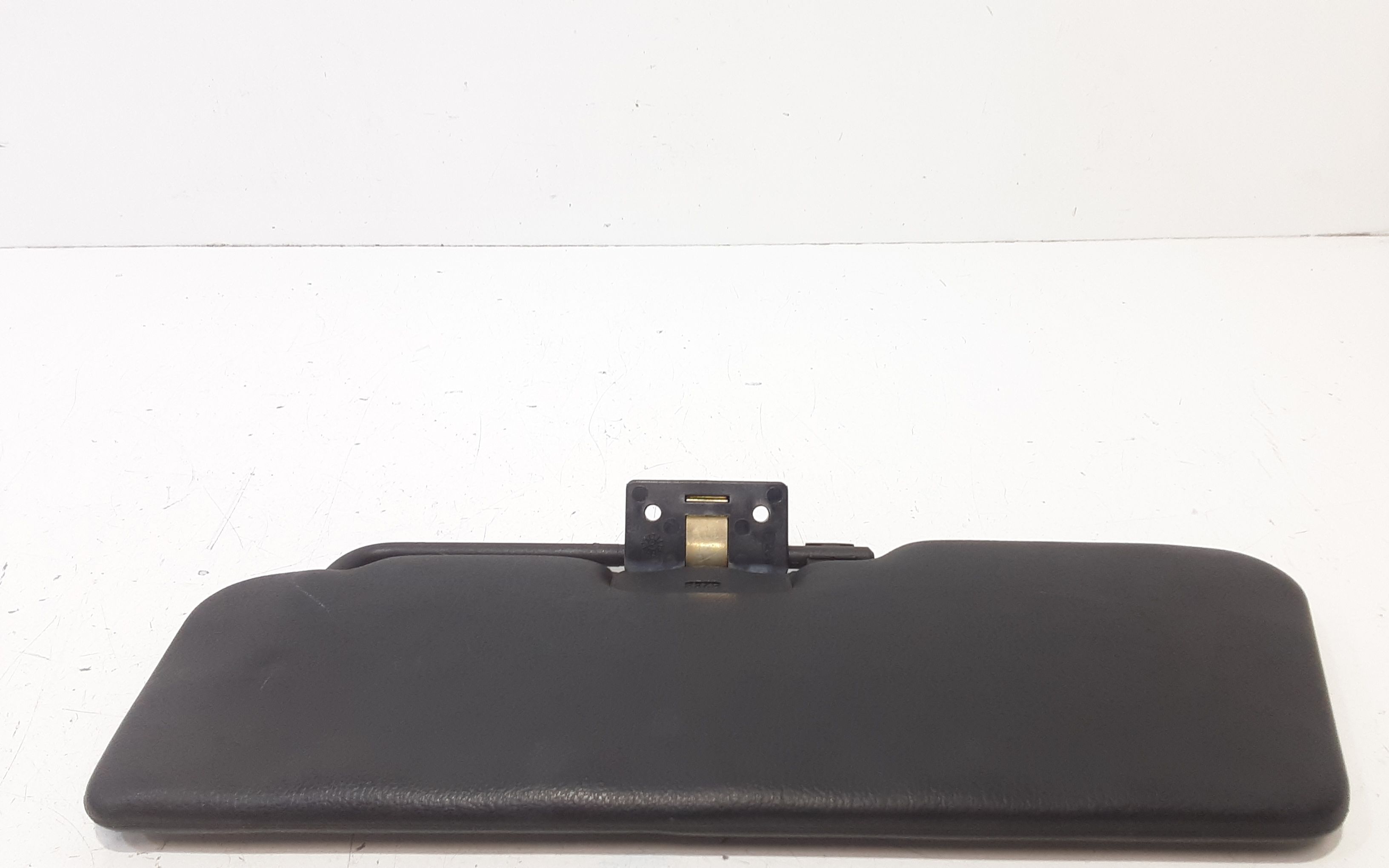 Aletta Parasole Parabrezza Destro 714656080 Usato